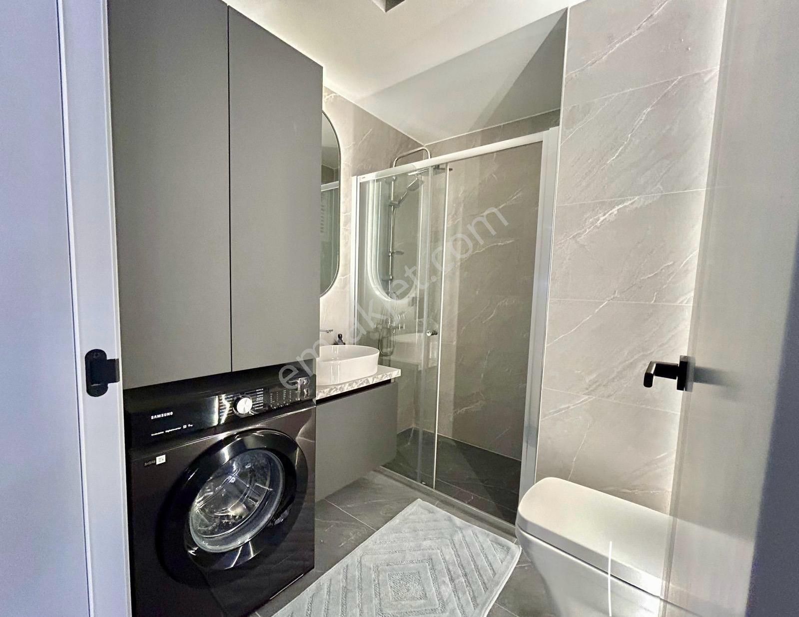 Kuşadası Havuzlu Site İçerisinde Satılık Lüks 2+1 Daire - Görsel 29