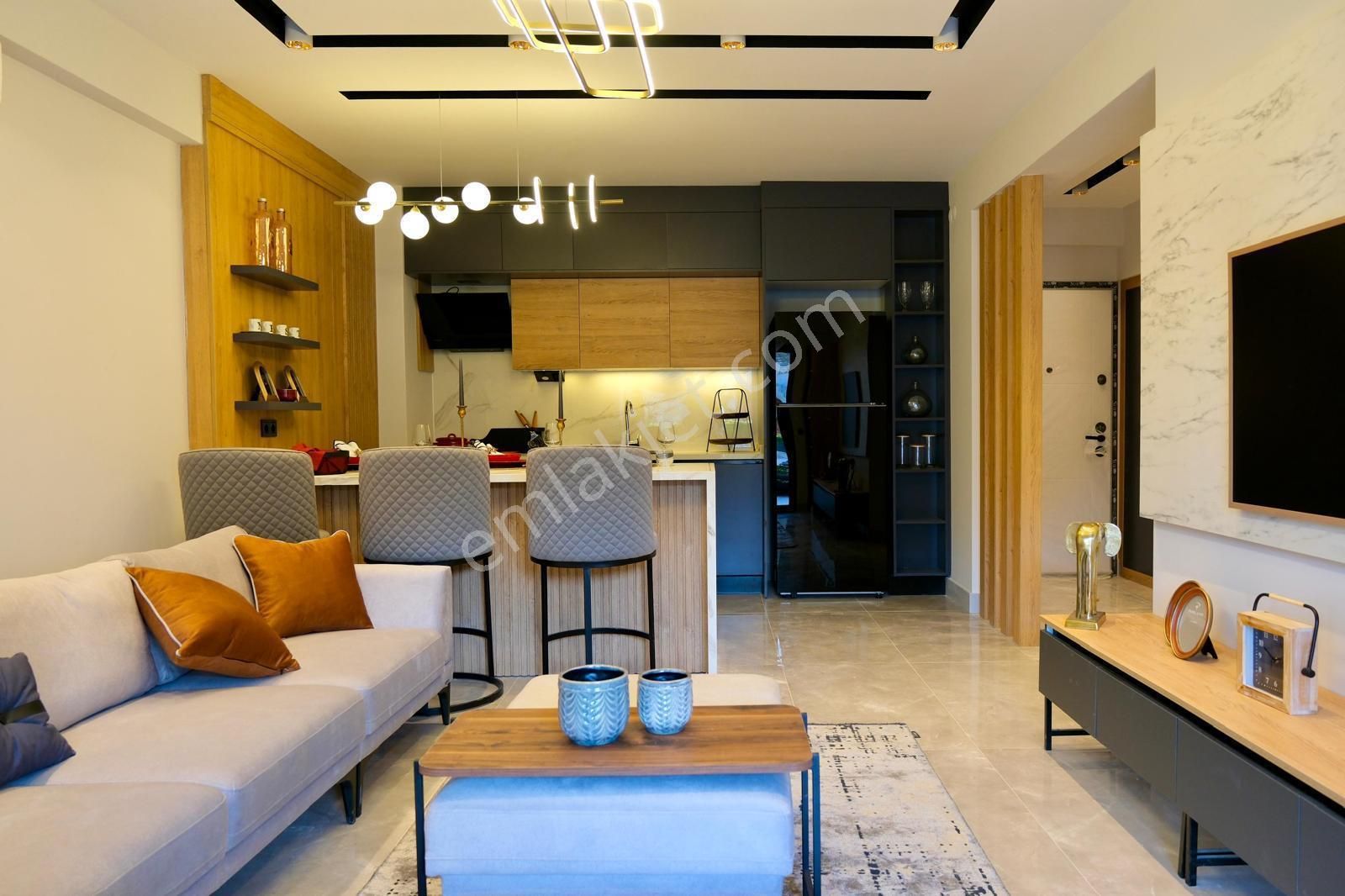 Kuşadası Havuzlu Site İçerisinde Satılık Lüks 2+1 Daire - Görsel 10