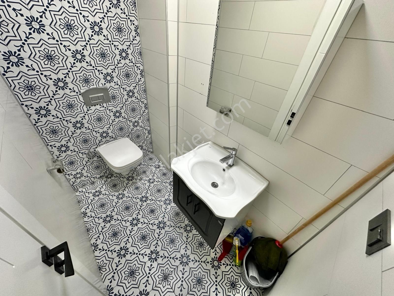 Berkay Demirel'den Akçayda Doğayla İç İçe Lüks 4+1 Villa - Görsel 31