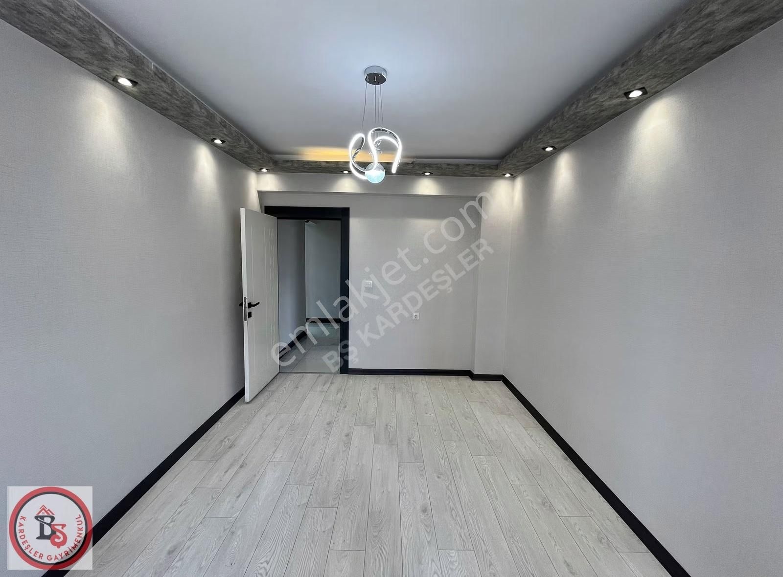 Keçiören Karkaya'da Masrafsız Yeni Binada Ful Yapılı Katta 4+1 - Görsel 7