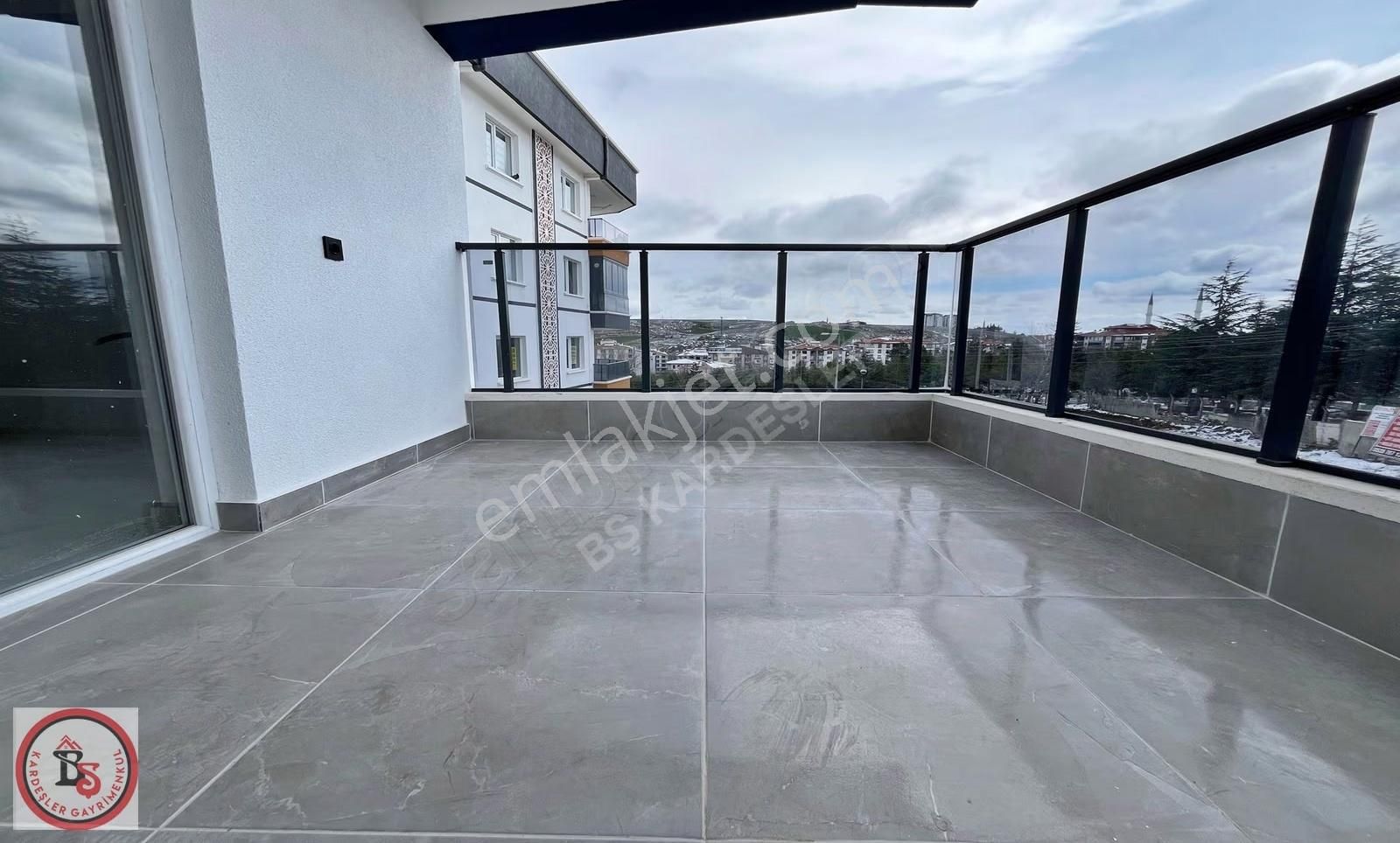 Keçiören Hisar Mahallesinden Full Yapılı Teras Balkonlu 4+1 - Görsel 33