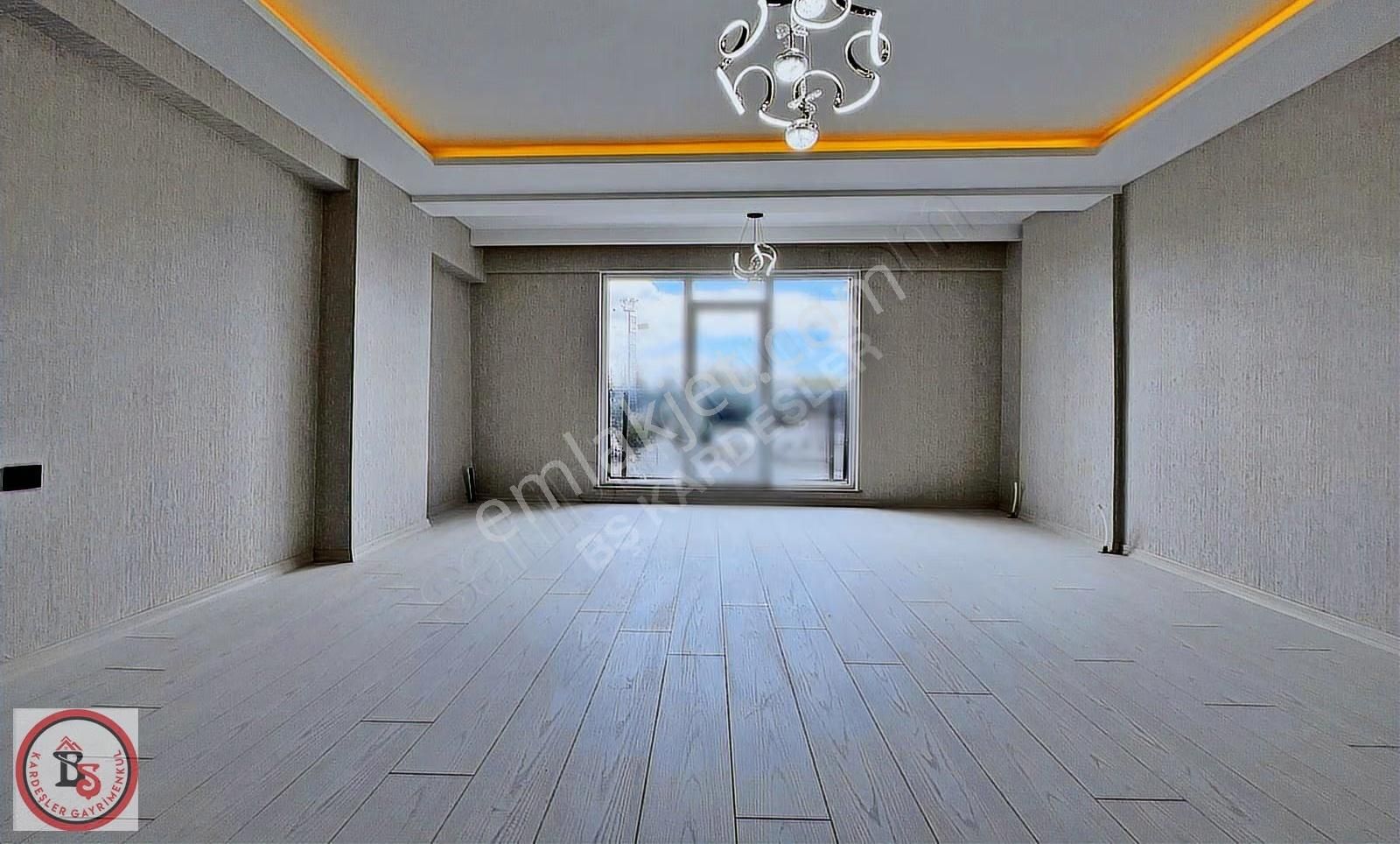 Keçiören Hisar Mahallesinden Full Yapılı Teras Balkonlu 4+1 - Görsel 5