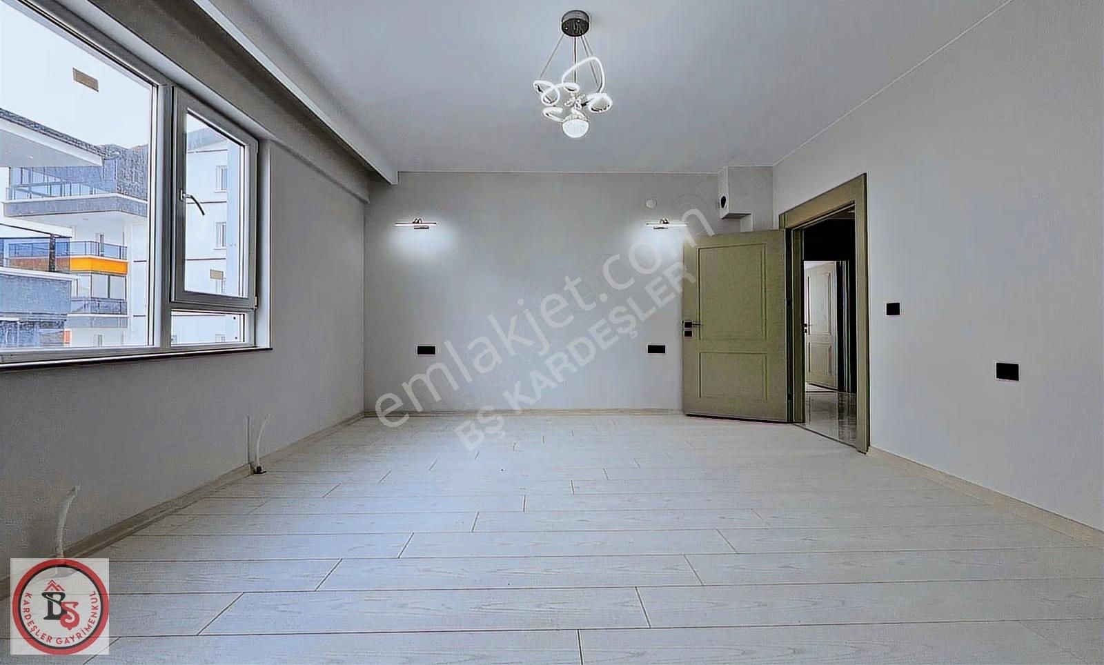 Keçiören Hisar Mahallesinden Full Yapılı Teras Balkonlu 4+1 - Görsel 23