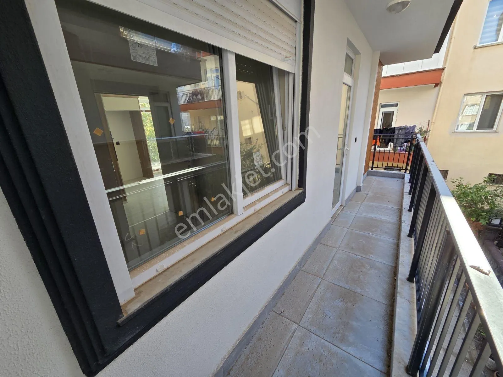 Kuzeyyakada Sıfır & Lüks 2+1 | Güney Cephe | Ankastreli Daire - Görsel 12