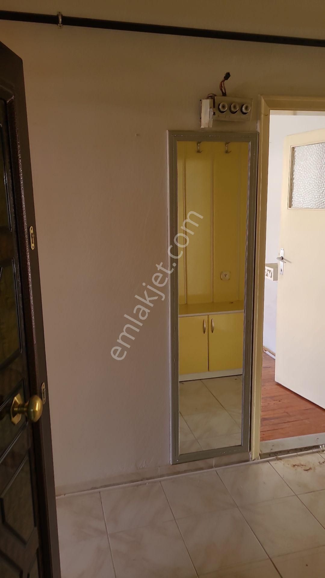 Şirin Hanım Çeşmesi Yanı Çarşıda 3+1 Yapılı Bakımlı Düzgün Sonkat Kiralık - Görsel 22