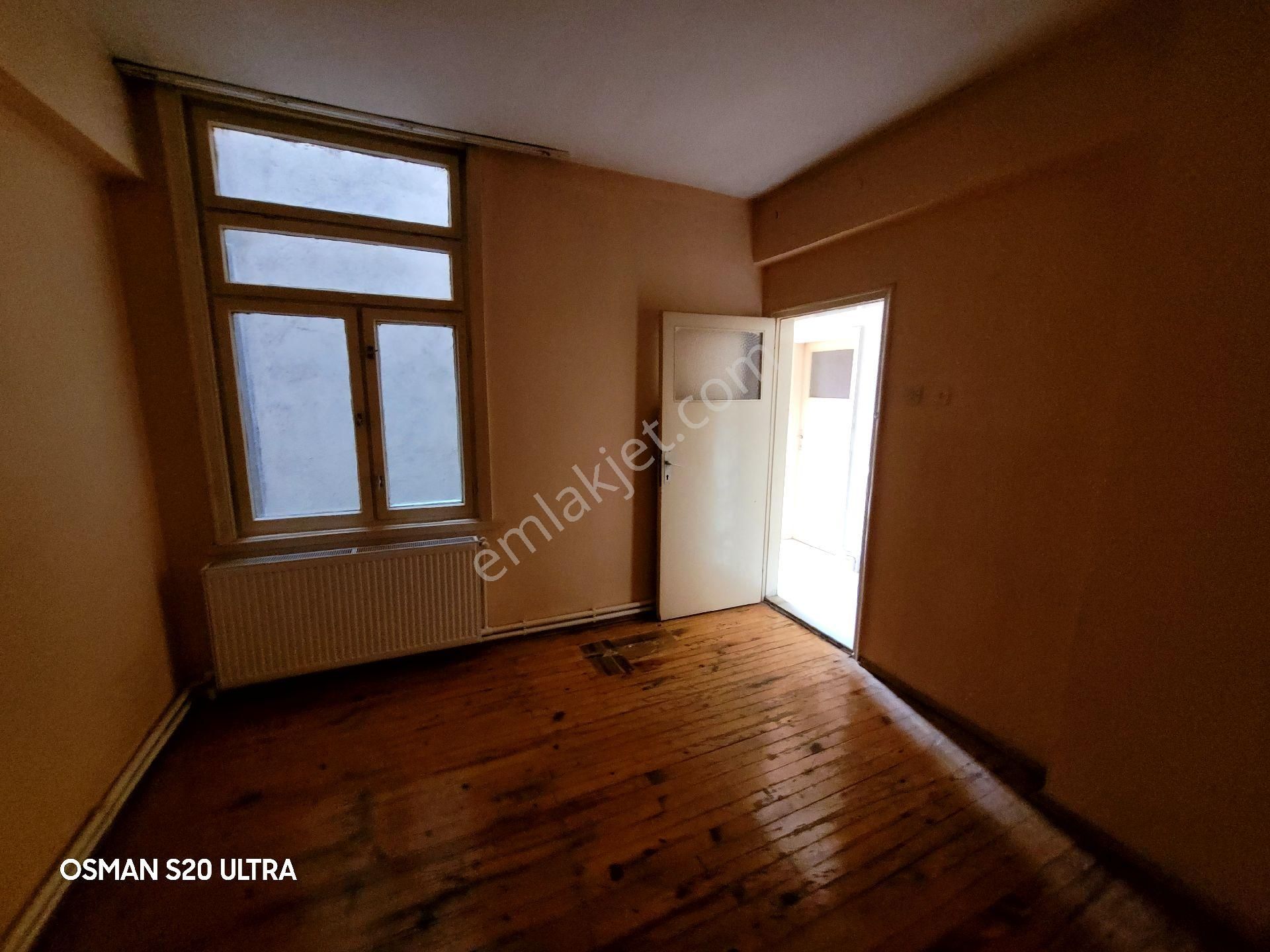 Şirin Hanım Çeşmesi Yanı Çarşıda 3+1 Yapılı Bakımlı Düzgün Sonkat Kiralık - Görsel 13