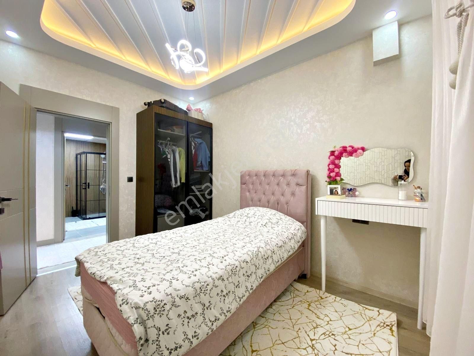 Göktürk Stadyum Karşısı! Lüks Çok Geniş Balkonlu U.lüx 2.5+1 - Görsel 10