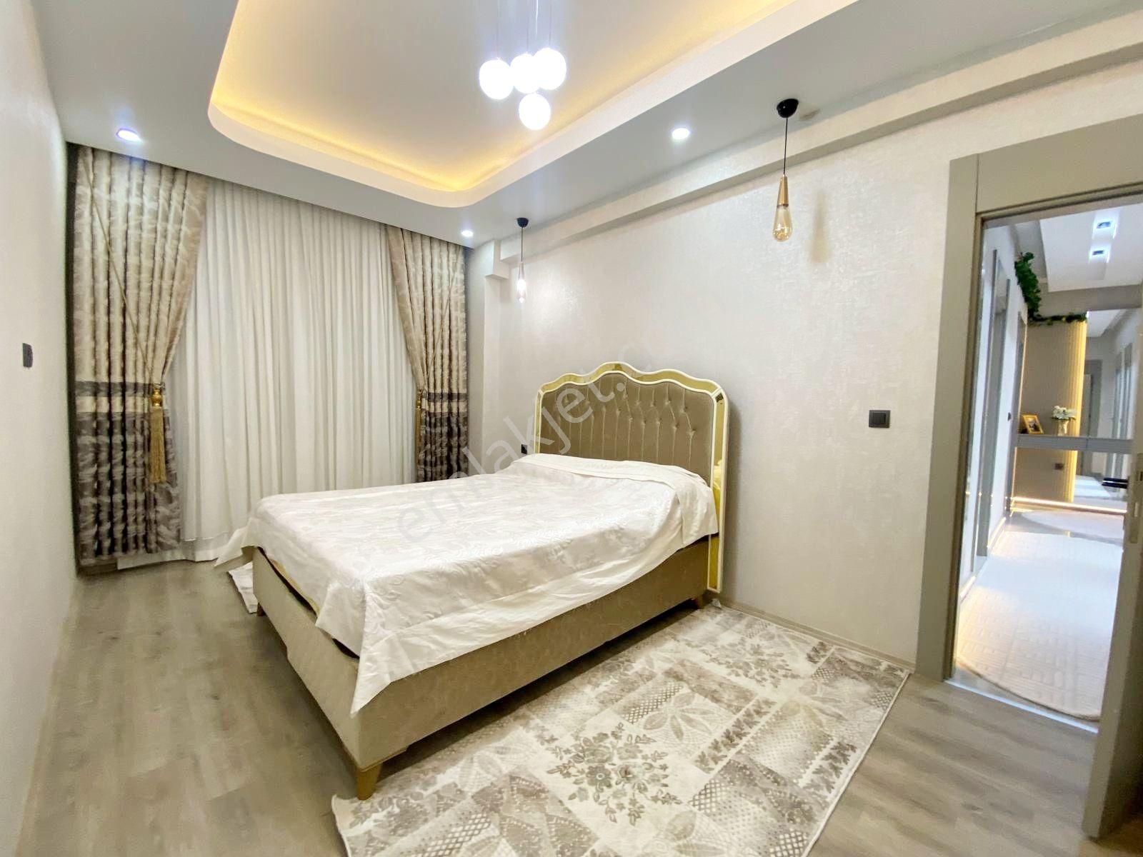 Göktürk Stadyum Karşısı! Lüks Çok Geniş Balkonlu U.lüx 2.5+1 - Görsel 14