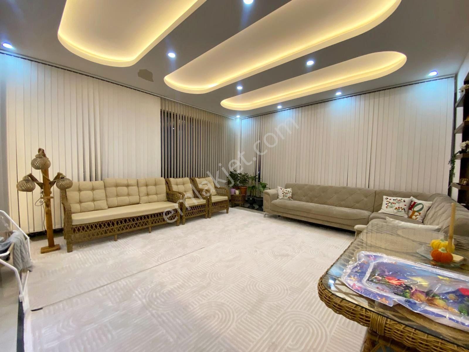 Göktürk Stadyum Karşısı! Lüks Çok Geniş Balkonlu U.lüx 2.5+1 - Görsel 3