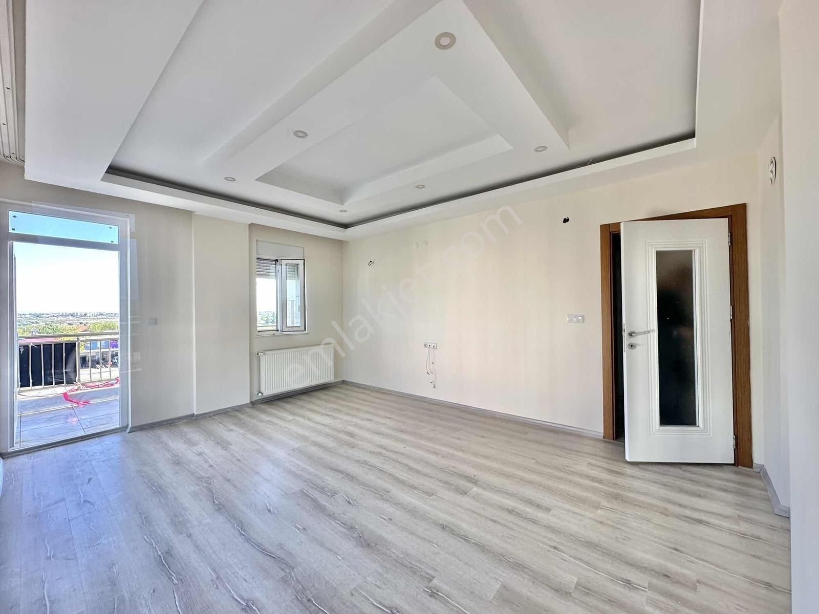 Konum Harikası Cadde Üzeri 3+1 140m2 Doğalgazı Hazır Arakat - Görsel 9