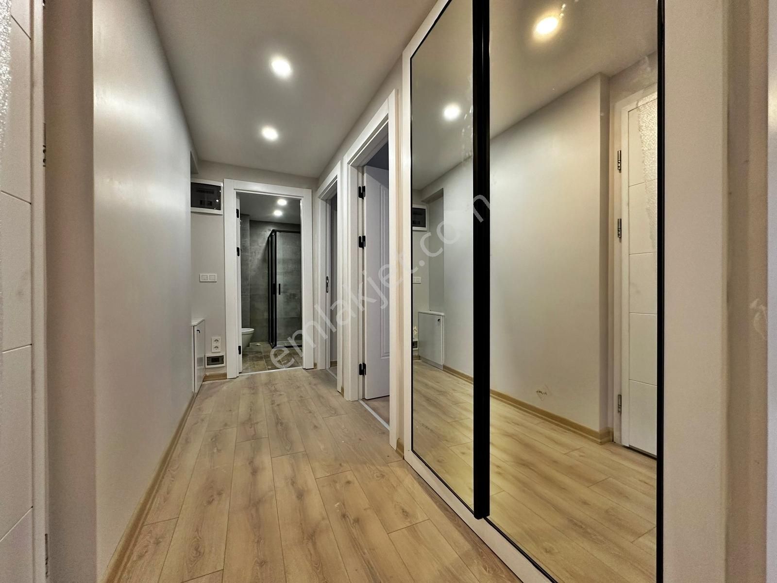 Yatırım'dan Çınar'da Bağdat Cad. Yakın Ara Katta Sıfır Lüks 2+1 - Görsel 24