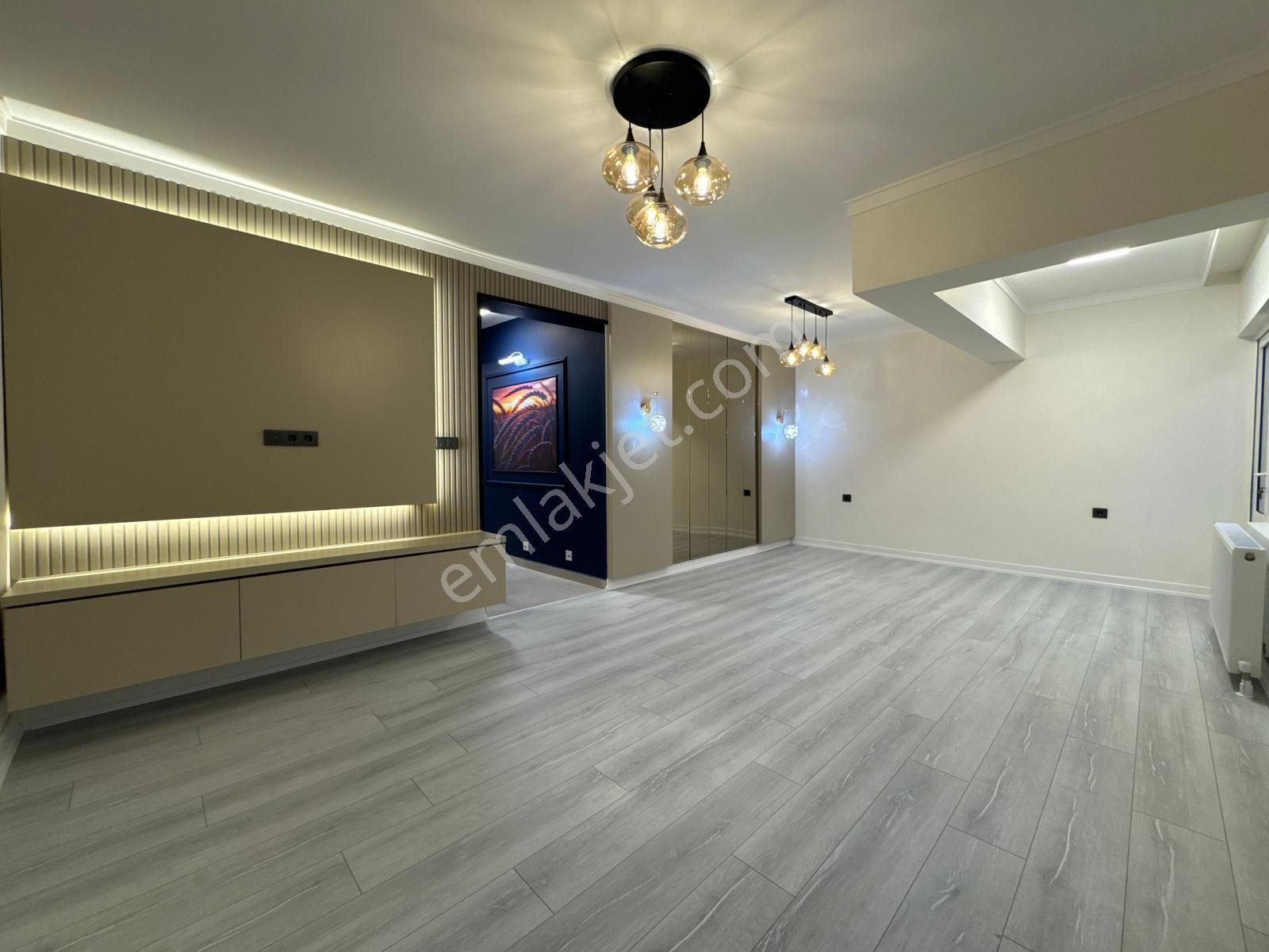 Batıkent İlkyerleşim'de Özel Mimari Tasarım 5+1 Satılık Müstakil - Görsel 14