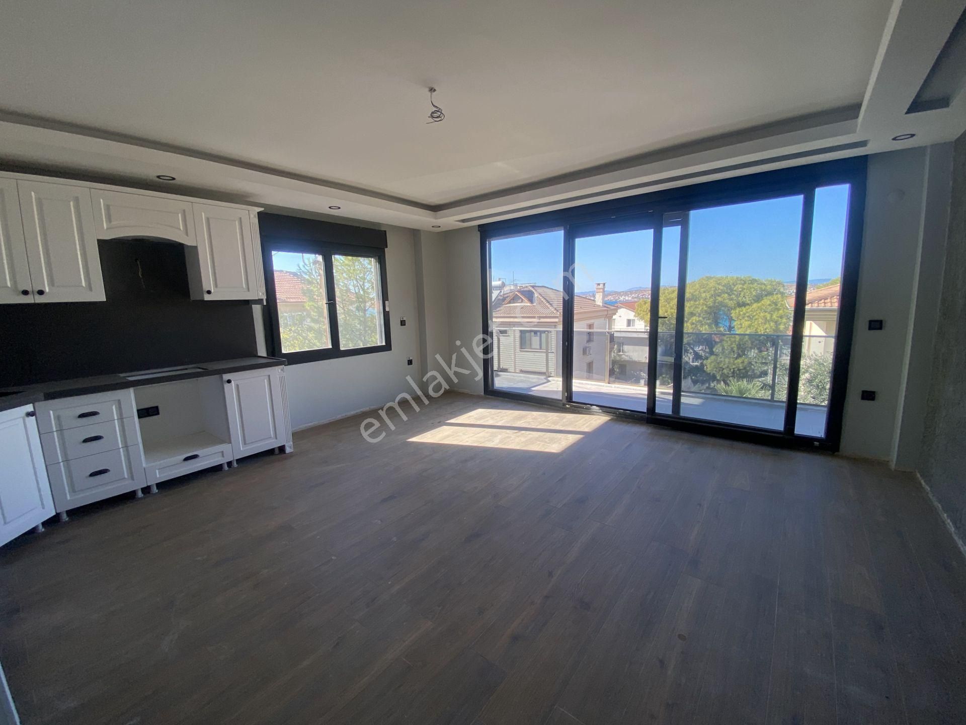 Balıkesir Ayvalık Camlık Ta Satılık Daire.deniz Manzaralı - Görsel 7
