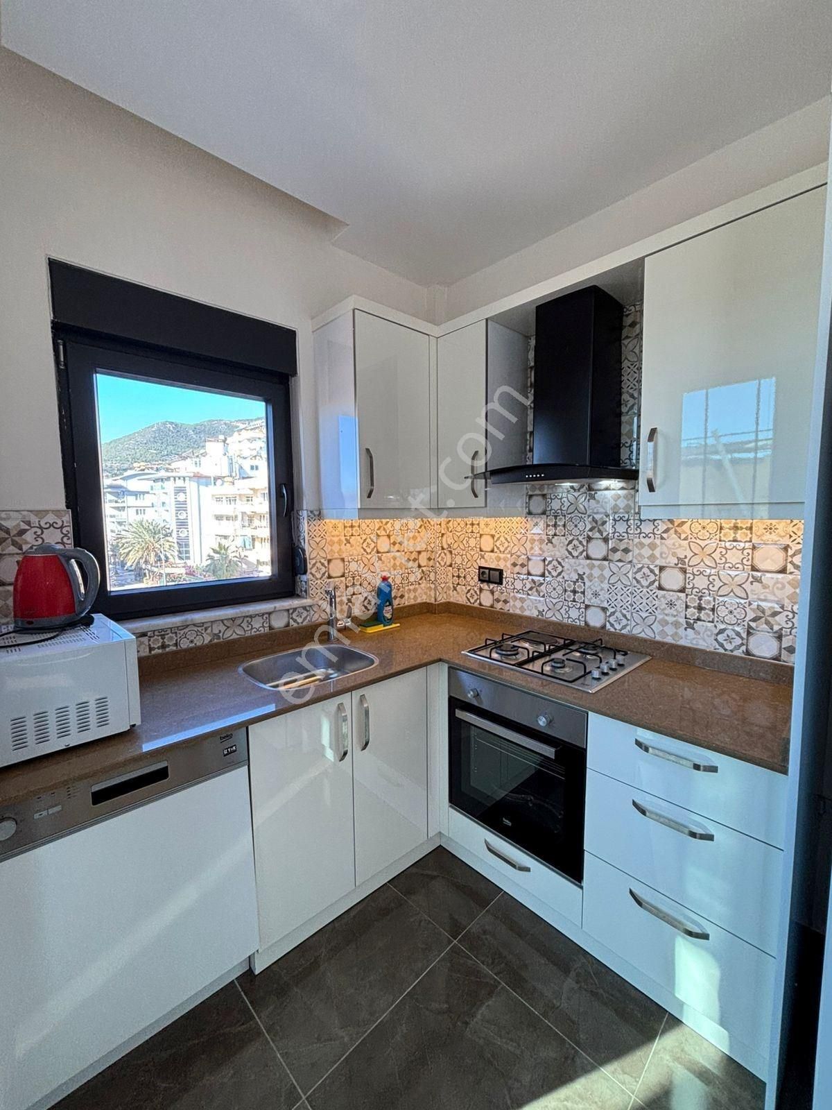 Alanya Kızlarpınarı’nda Denize 250 Metre | Güney-batı Cephe 1+1 Daire - Görsel 5