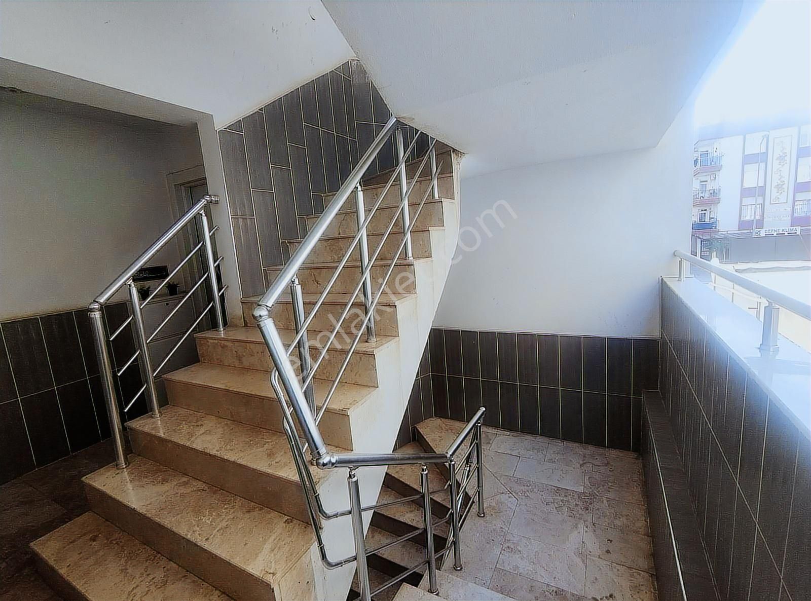 Kepez Devlet Hastanesine Yakın /m.akif Mah./ Ferah /bakımlı 2+1 - Görsel 26