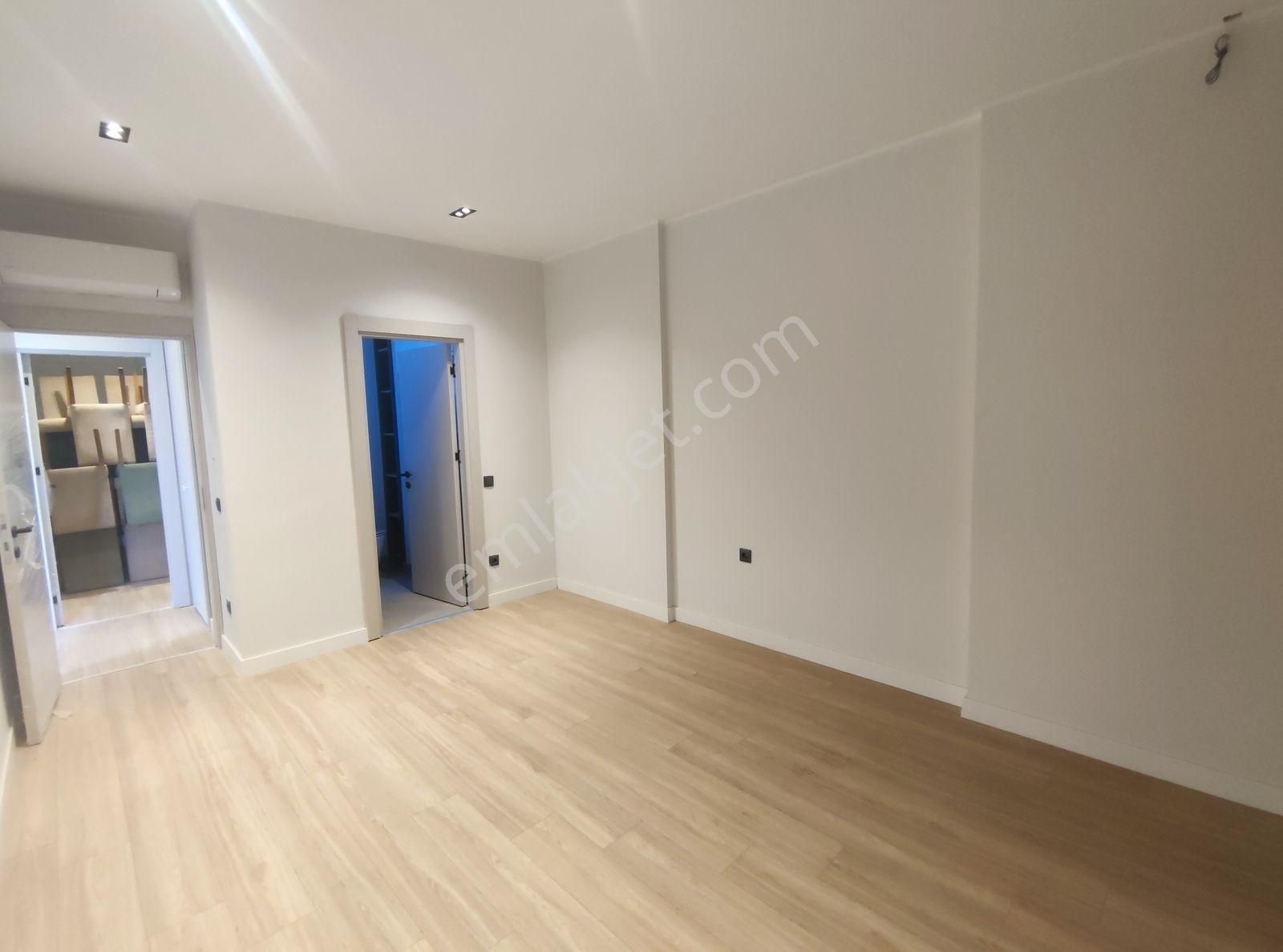 Antalya Altıntaş Mah. Bahçe Kullanımlı 100 M2 Satılık 2+1 - Görsel 8