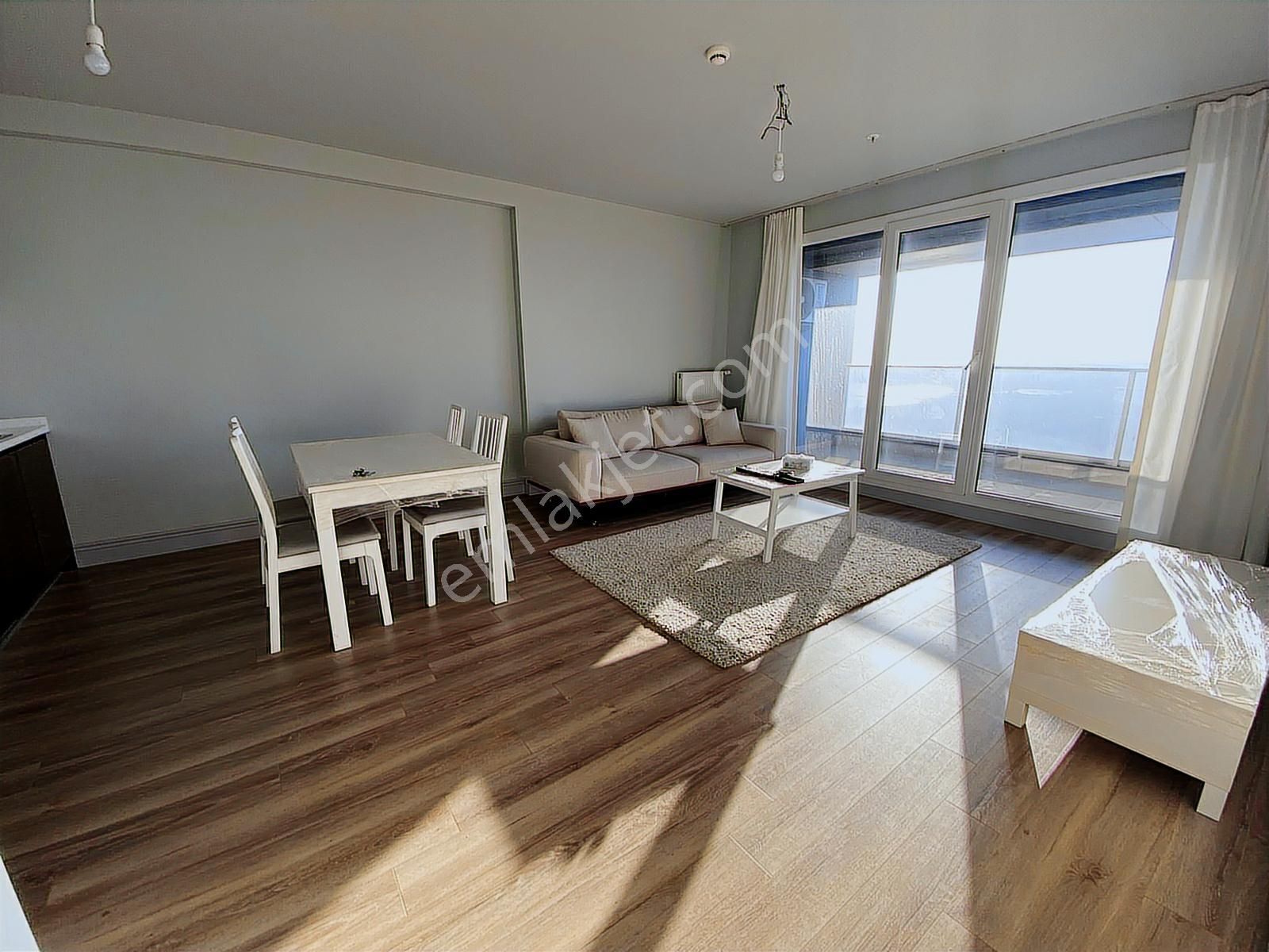 Fırst Avenua Beykent 1+1 Eşyalı-deniz Manzaralı Büyük M2 Daire - Görsel 18