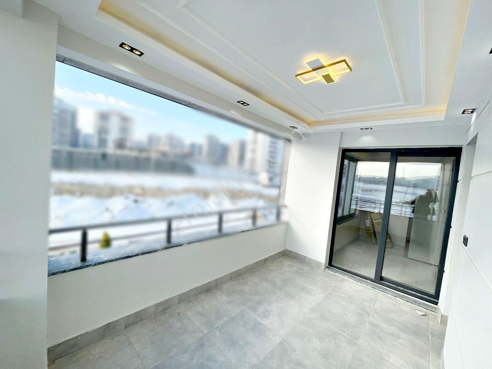 Göktürk'te Yemek Odalı Ebeveyn Bnayolu Şık Tasarım Ultralüx 2.5+1 - Görsel 6