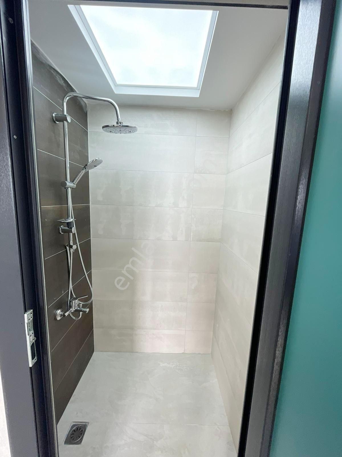 Göktürk'te Yemek Odalı Ebeveyn Bnayolu Şık Tasarım Ultralüx 2.5+1 - Görsel 18