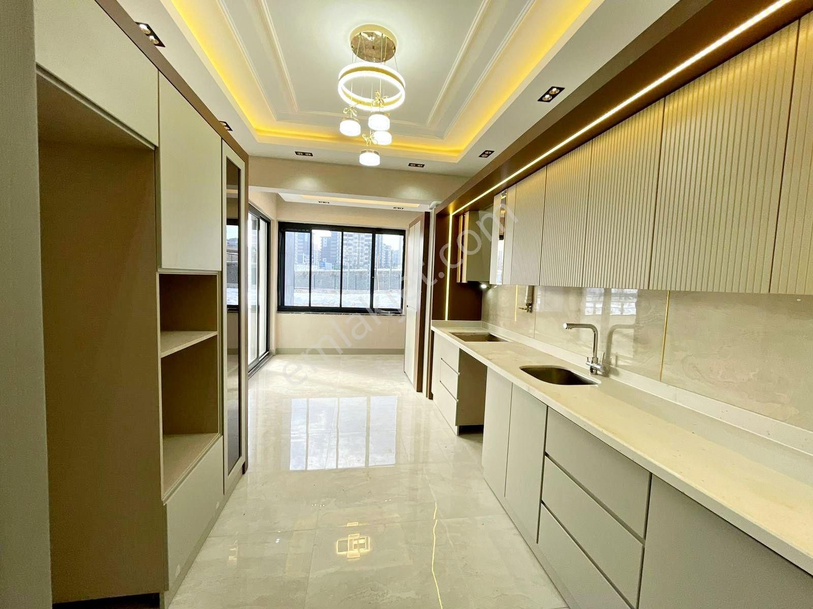 Göktürk'te Yemek Odalı Ebeveyn Bnayolu Şık Tasarım Ultralüx 2.5+1 - Görsel 2