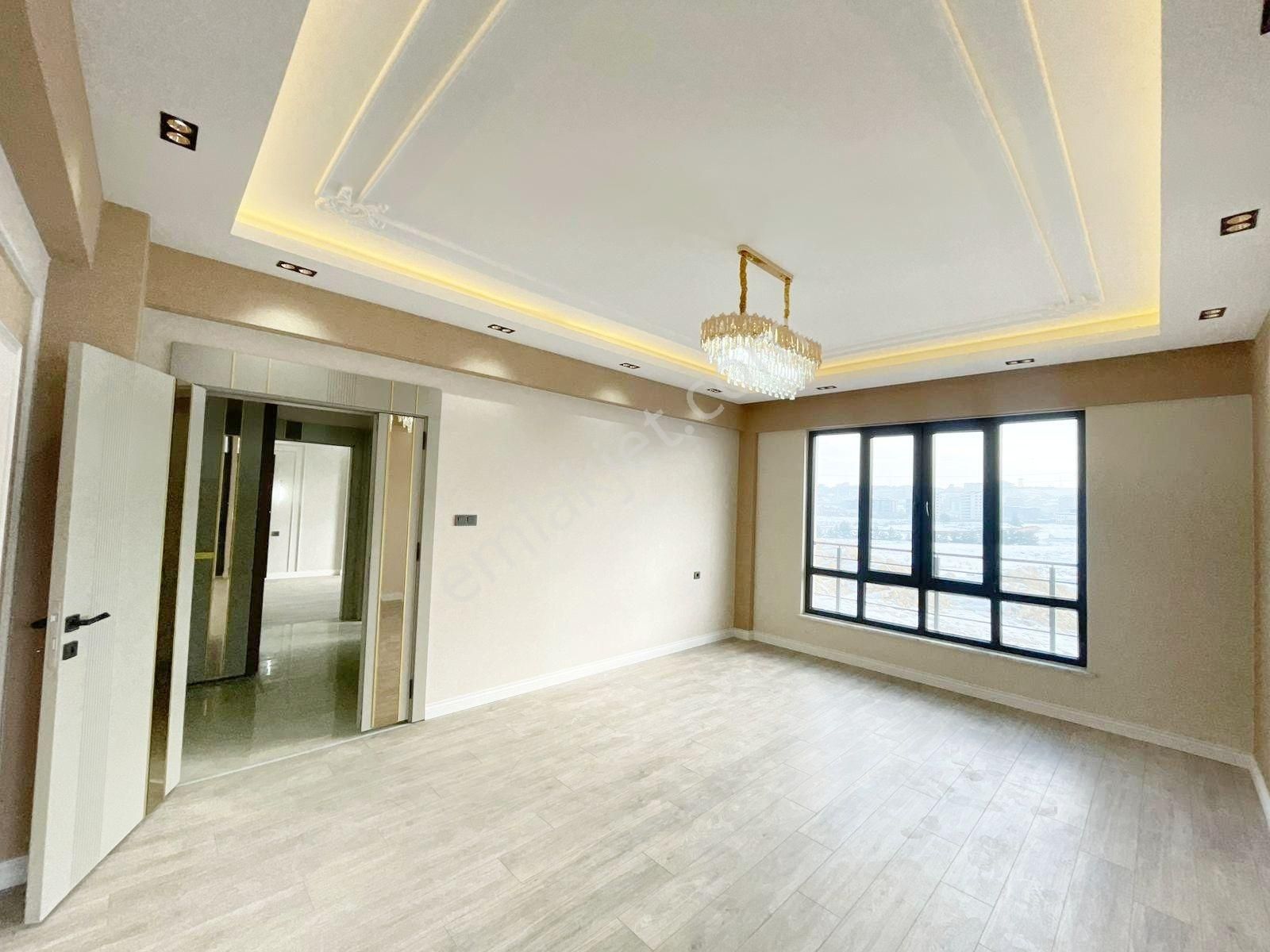 Göktürk'te Yemek Odalı Ebeveyn Bnayolu Şık Tasarım Ultralüx 2.5+1 - Görsel 10