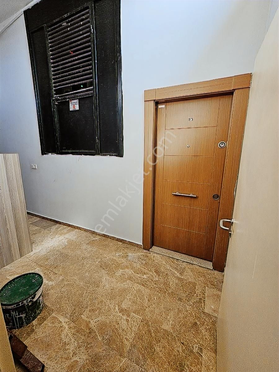 Şerifali Royal Residance Da Muhteşem Teraslı 1+1 Daire - Görsel 4