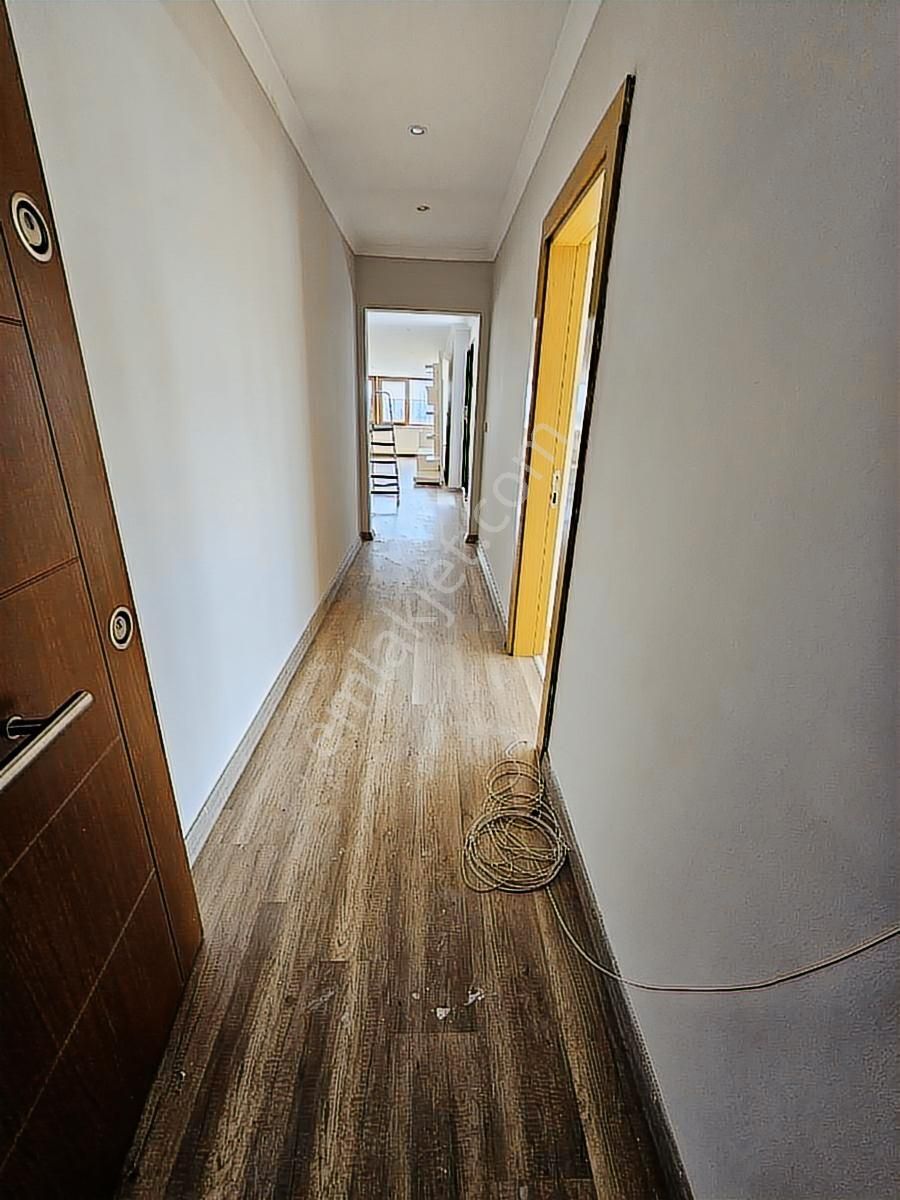 Şerifali Royal Residance Da Muhteşem Teraslı 1+1 Daire - Görsel 18