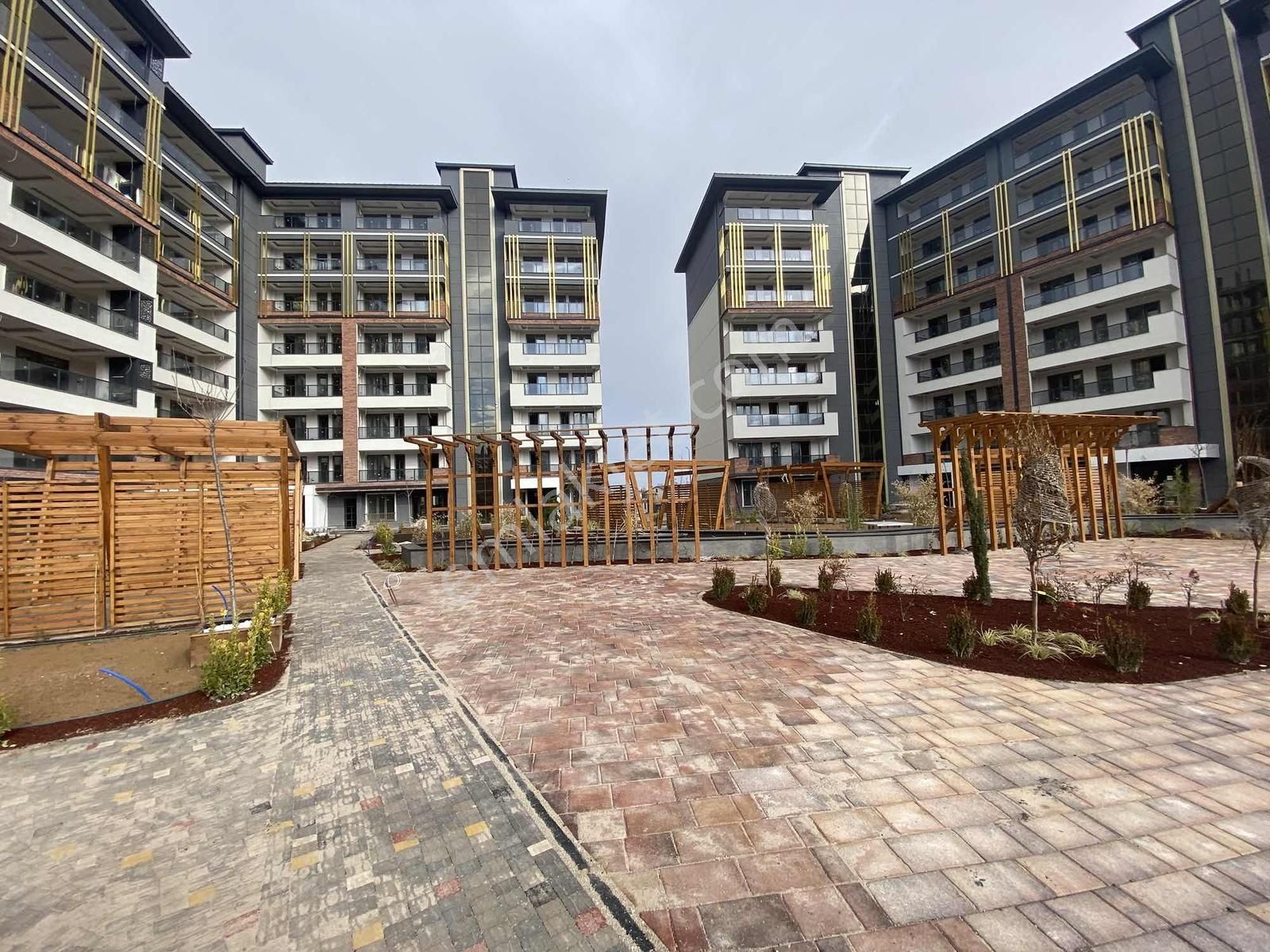 Gazze Caddesinde Lüks 4+1 Arakat Fırsat Daire! - Görsel 6