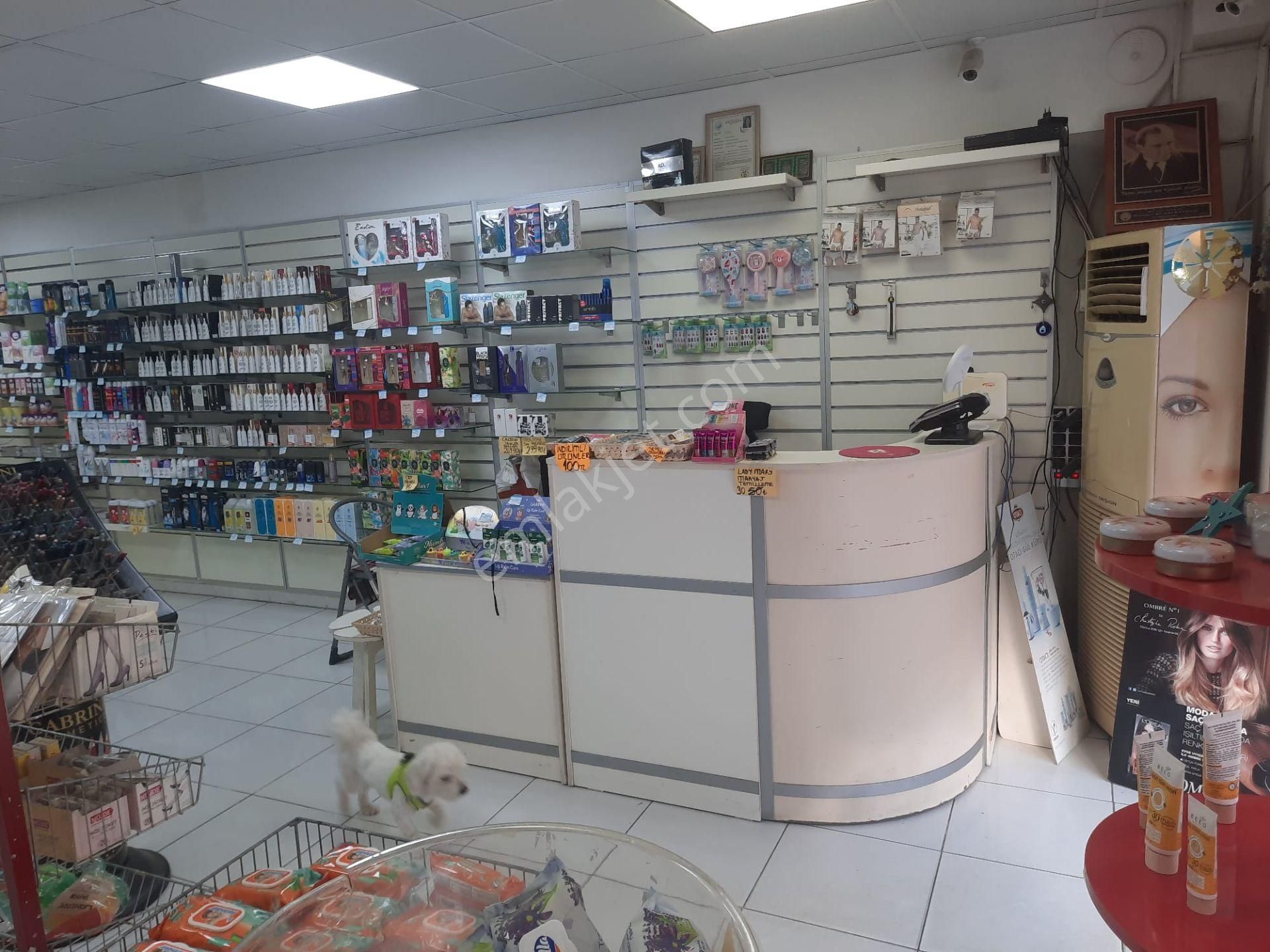 Sakarya Caddesi Nin En İşlek Bölgesinde Devren Kiralık Dükkan