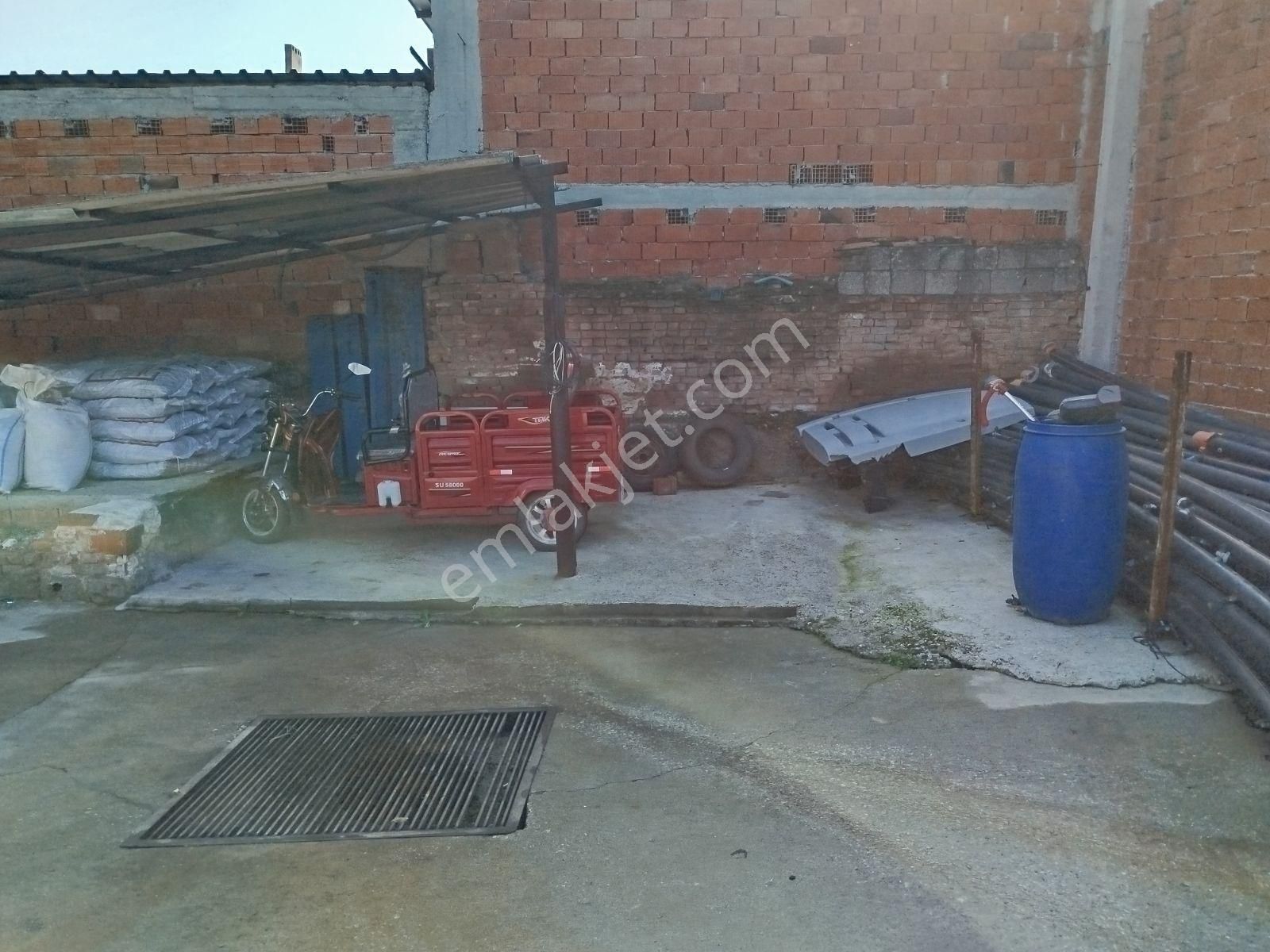 Köseler' De Köy İçi Satılık 3+1 Müstakil Ev Ve Arsası - Görsel 32