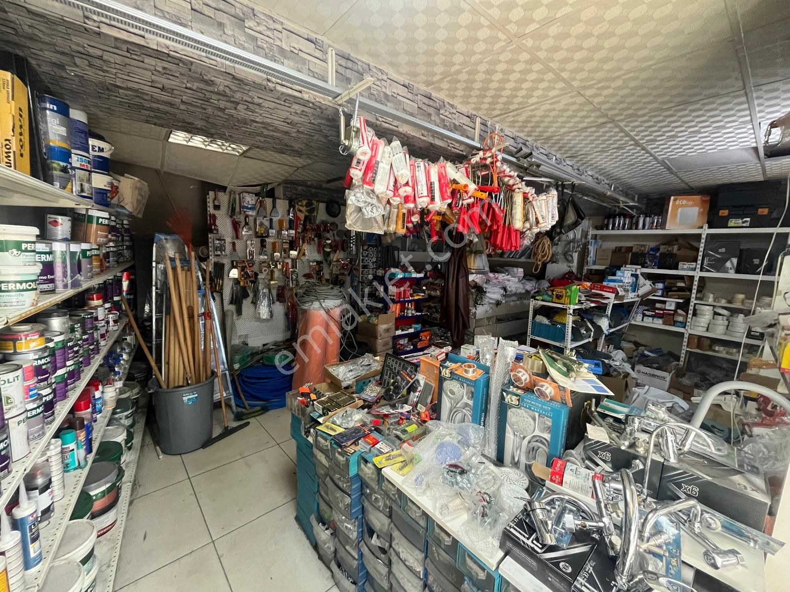 Yusuf Emlaktan Satılık Dükkan Kartaltepede Ana Caddede - Görsel 13