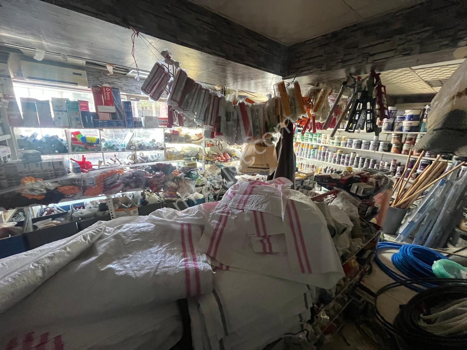 Yusuf Emlaktan Satılık Dükkan Kartaltepede Ana Caddede - Görsel 22