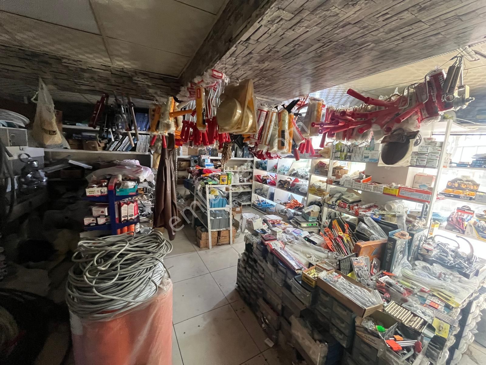 Yusuf Emlaktan Satılık Dükkan Kartaltepede Ana Caddede - Görsel 30