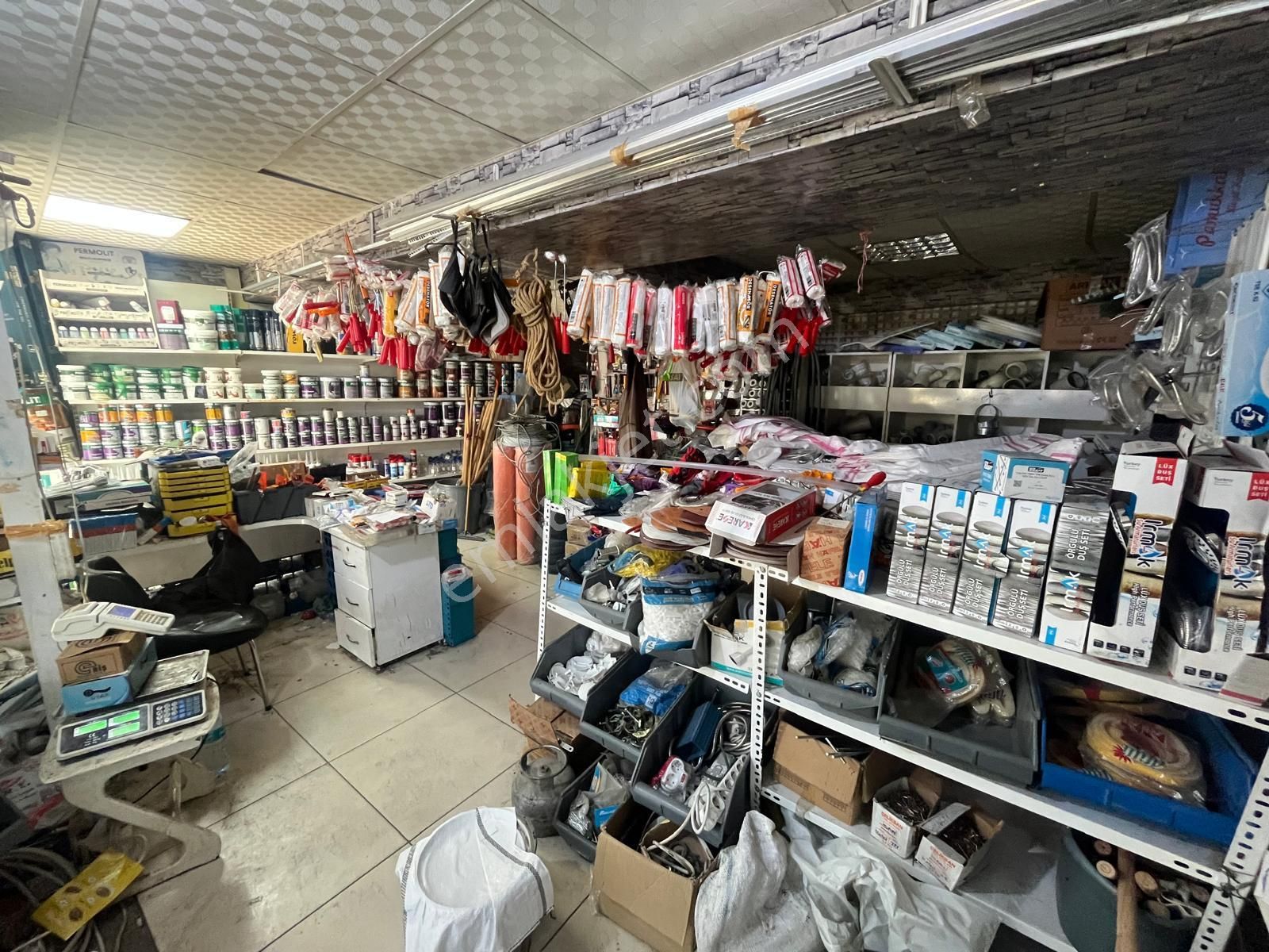 Yusuf Emlaktan Satılık Dükkan Kartaltepede Ana Caddede - Görsel 19