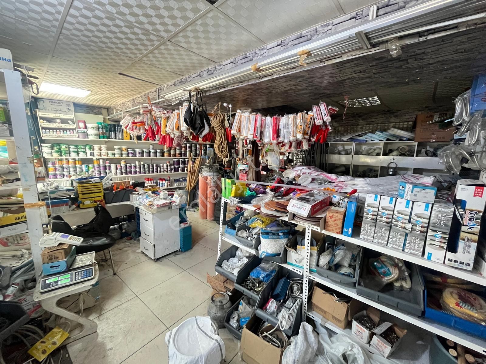 Yusuf Emlaktan Satılık Dükkan Kartaltepede Ana Caddede - Görsel 17