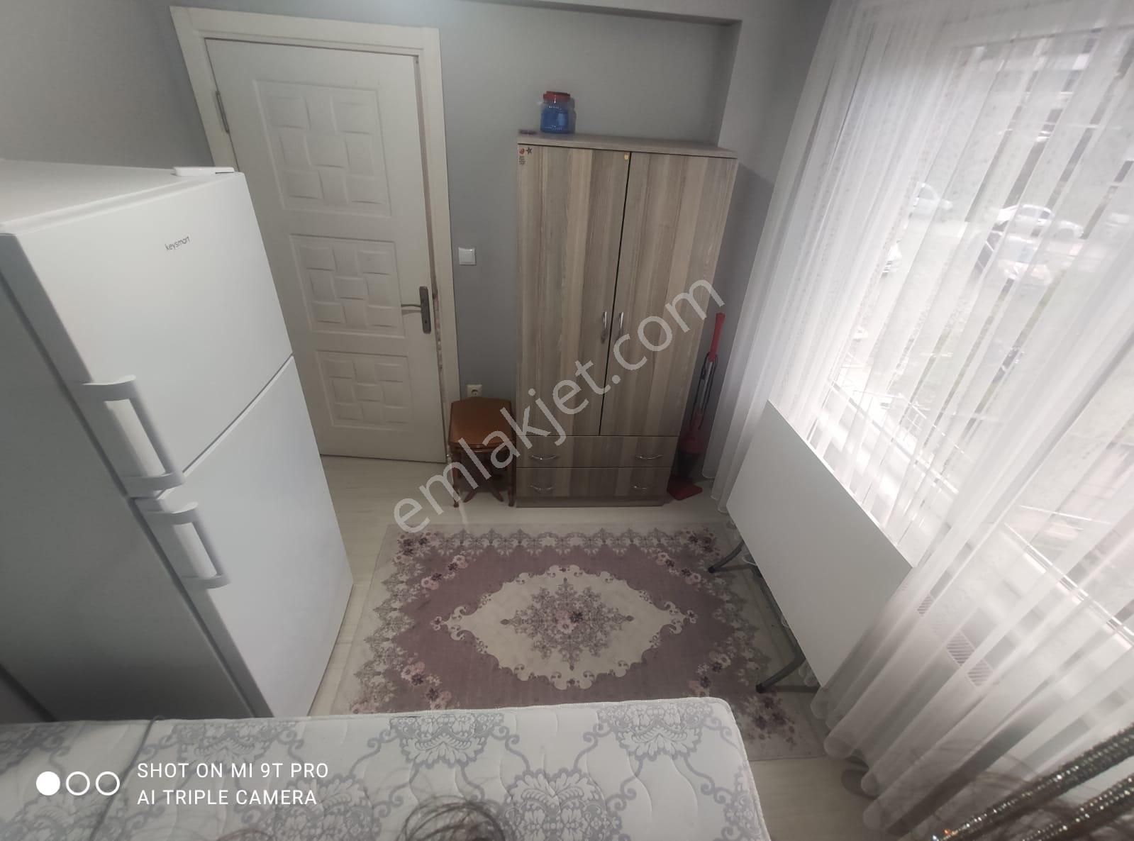 Serdivan K.paşada Tapu Yolu Üzerinde Kiralık Arakat Eşyalı Daire - Görsel 9