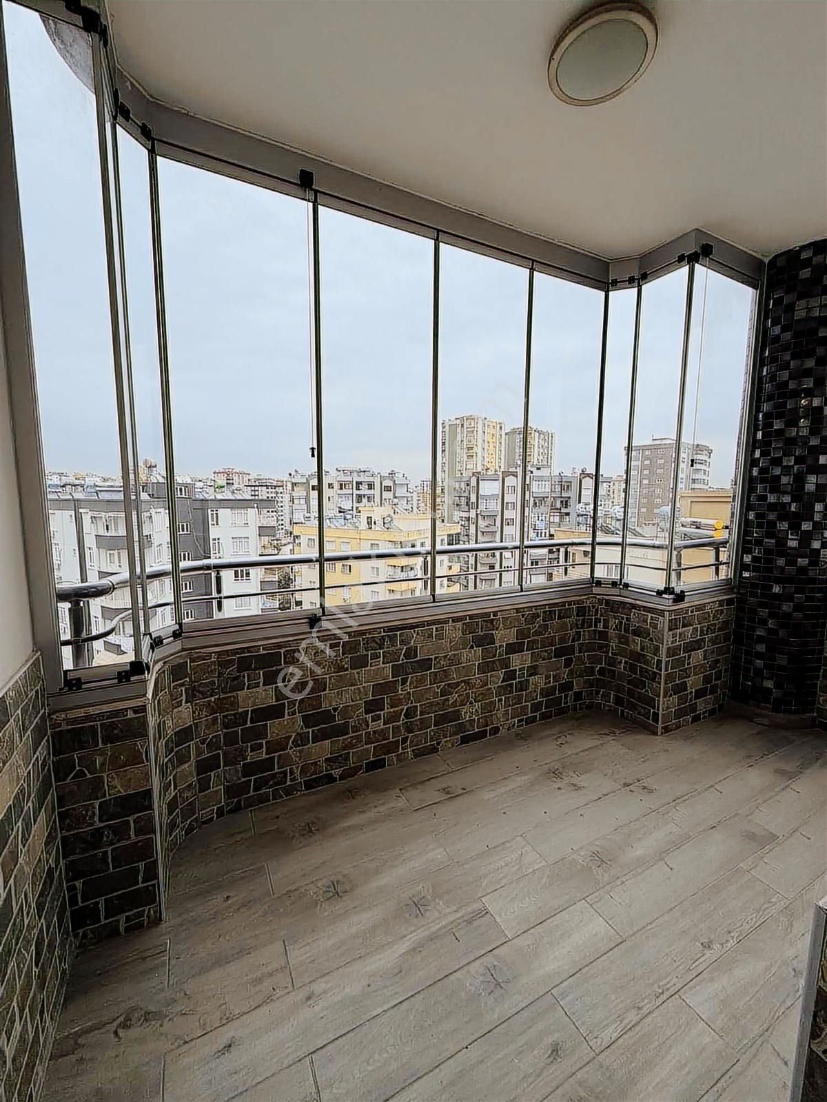 Total'den M.bulvar Groseri Yanı Geniş Oturumlu Lüx Daire !!! - Görsel 12