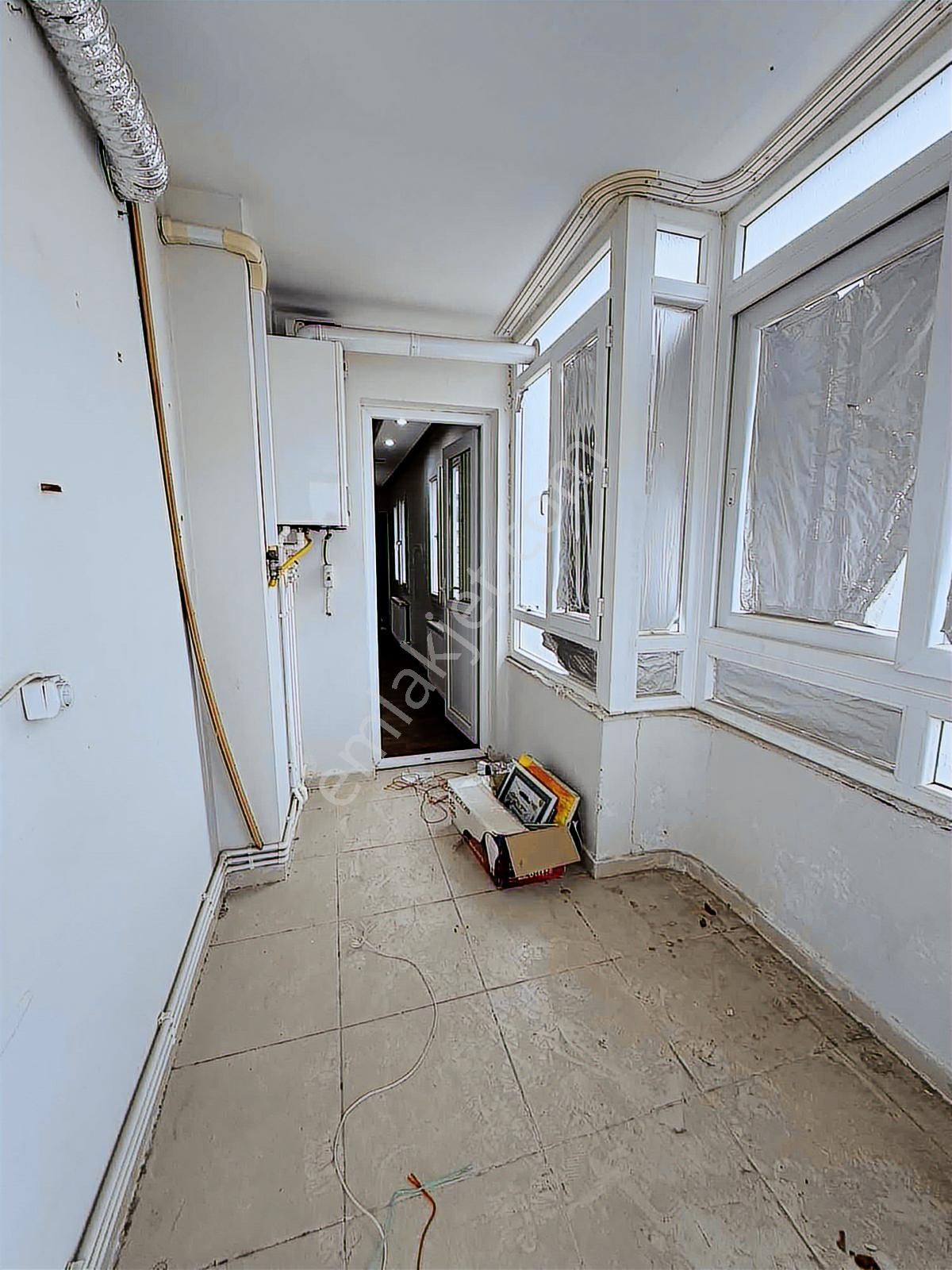 Total'den M.bulvar Groseri Yanı Geniş Oturumlu Lüx Daire !!! - Görsel 29