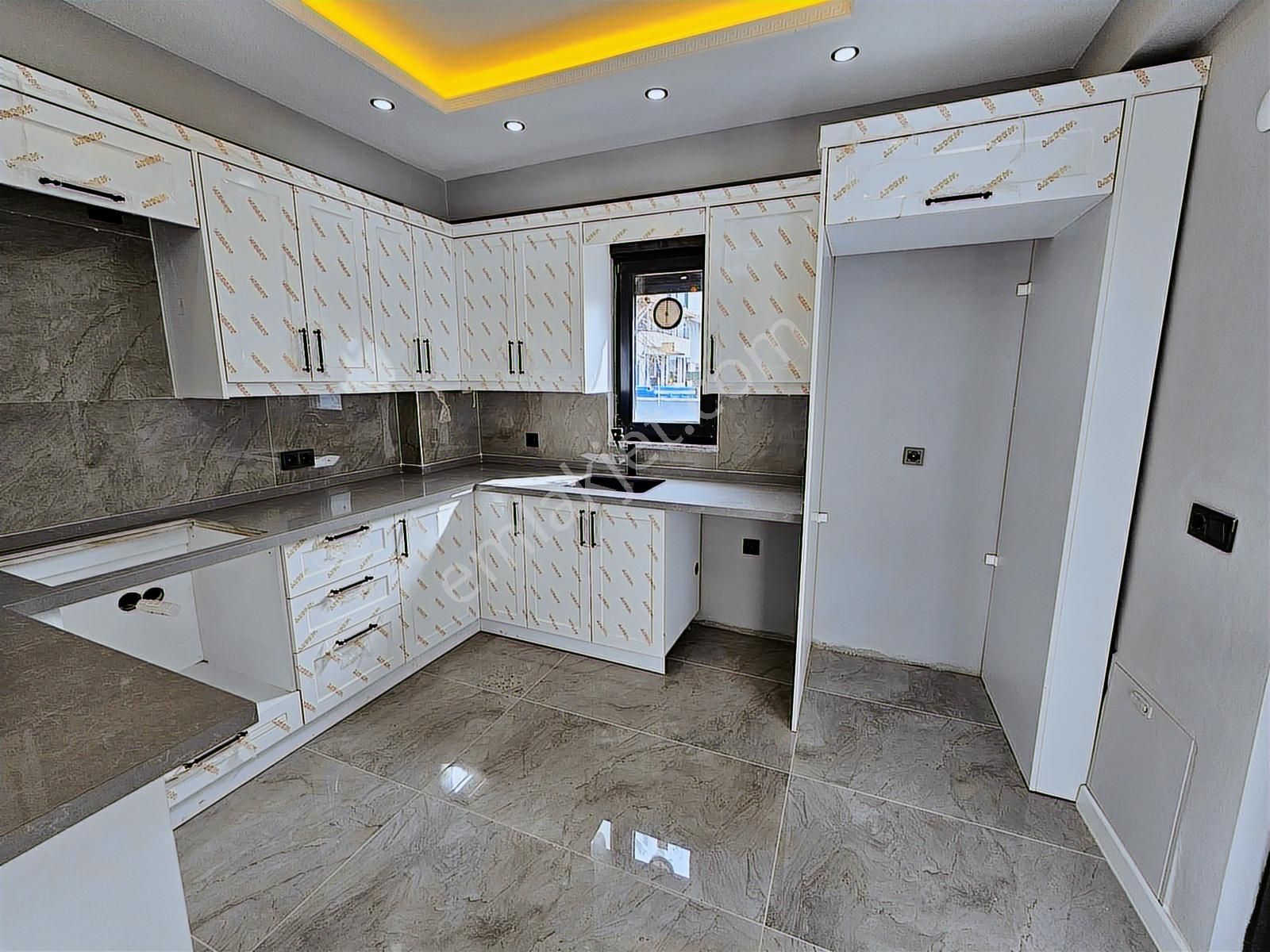 Deniz'den 4+1 Havuzlu,ön Cephe,bahçeli Lüksvilla-tanıtım Videolu - Görsel 2