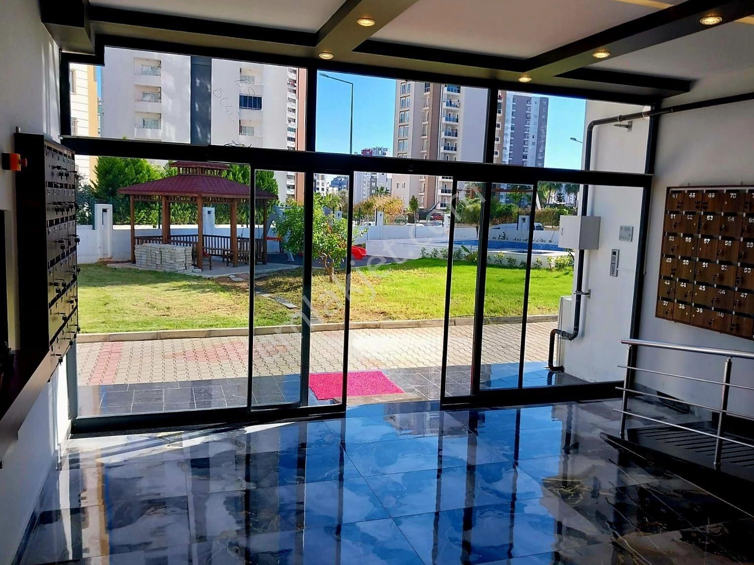 Hcl'den Soli Centre Civarı Eşyalı 2+1 Havuz.sitede Satılık Daire - Görsel 10