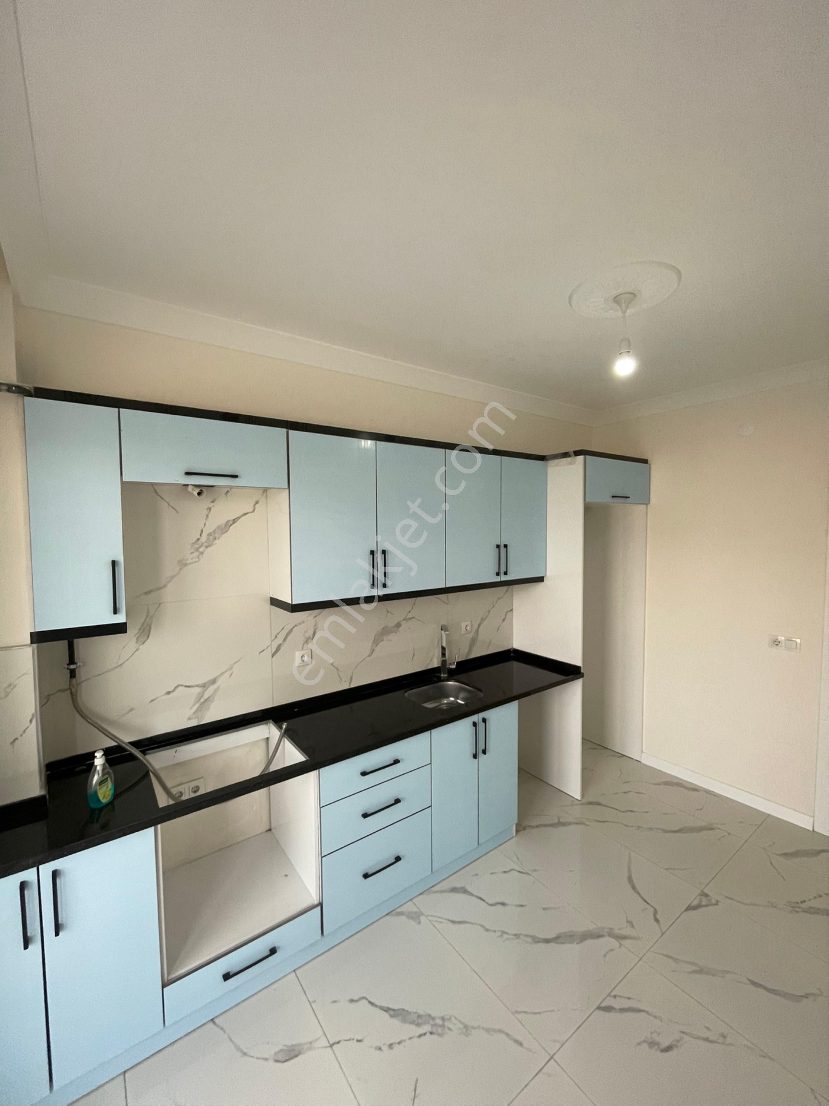 Emlakçe G Y M'den Fatih Mahallesinde Satılık 3+1 Lüks Daire