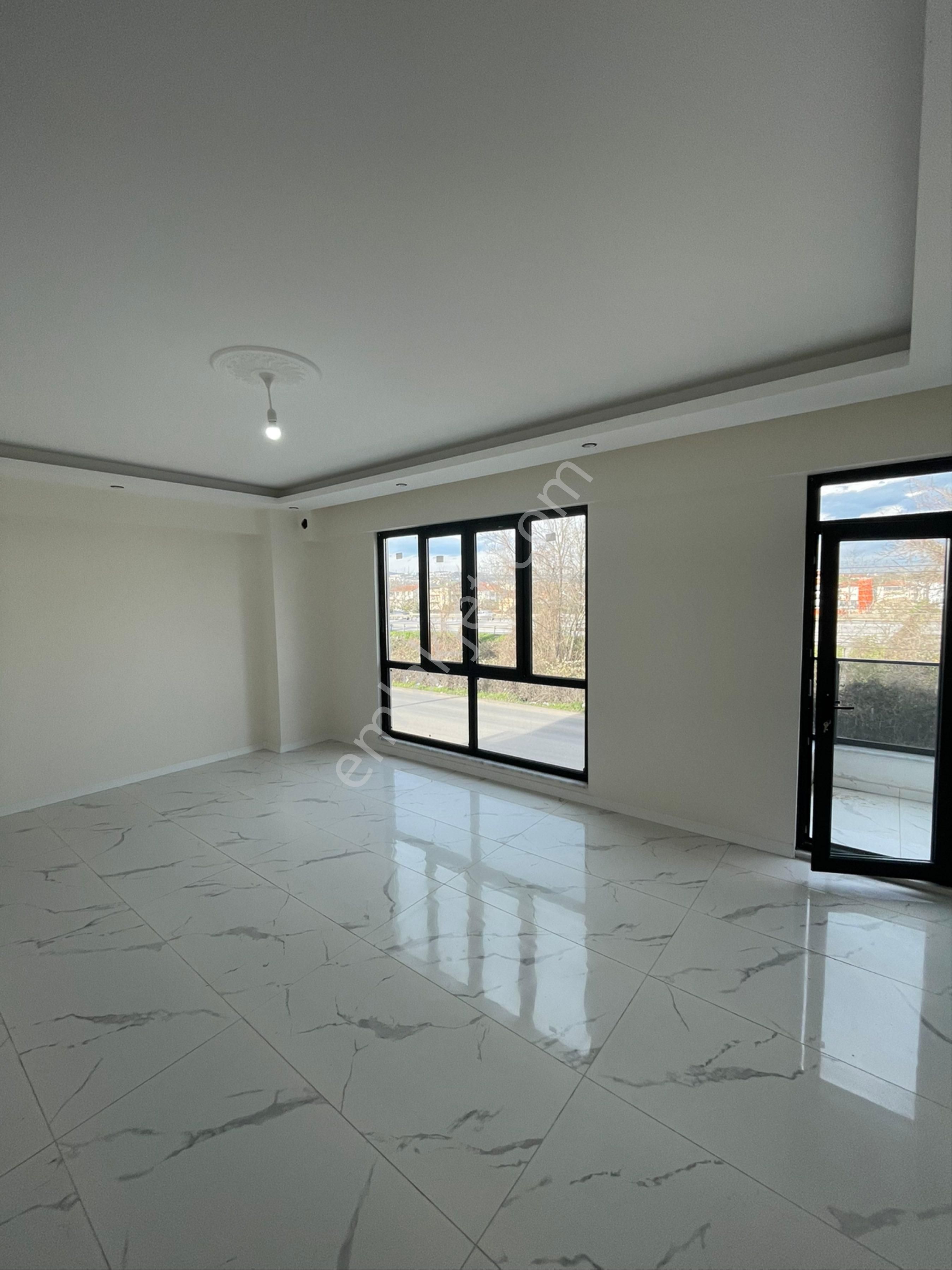 Emlakçe G Y M'den Fatih Mahallesinde Satılık 3+1 Lüks Daire - Görsel 3