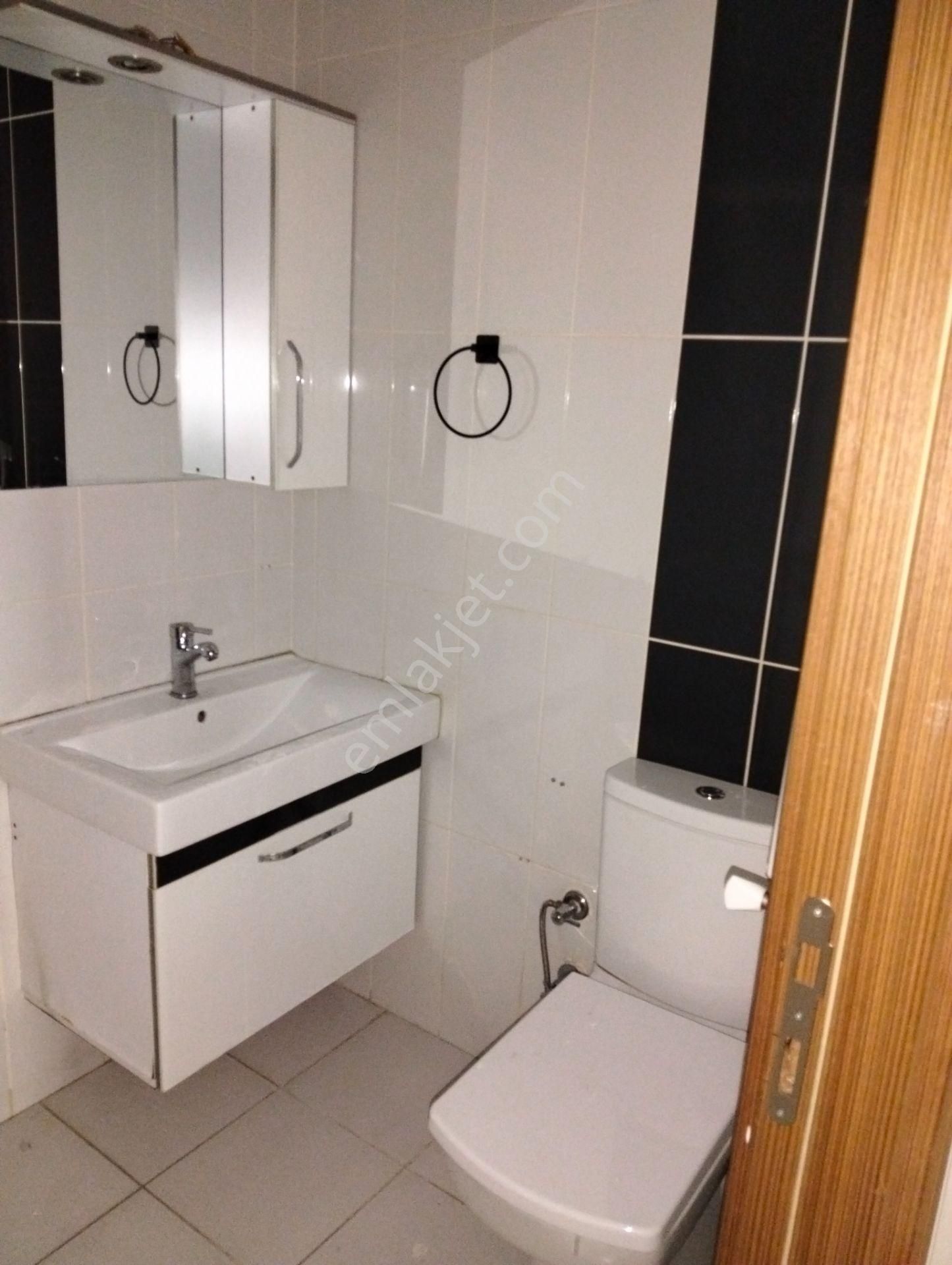 Sancaktepe Fatih Mahllesi Gold Life Sitesi 2+1 Ara Kat Kiralık Daire - Görsel 15