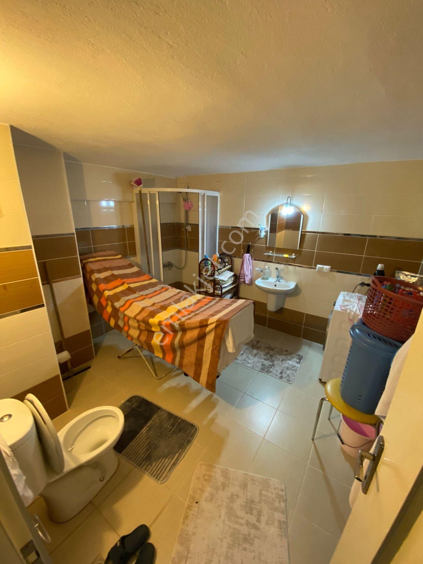 Kaan Emlaktan Feslikan Mahallesinde 3+1 10 Yıllık Satılık Daire - Görsel 12