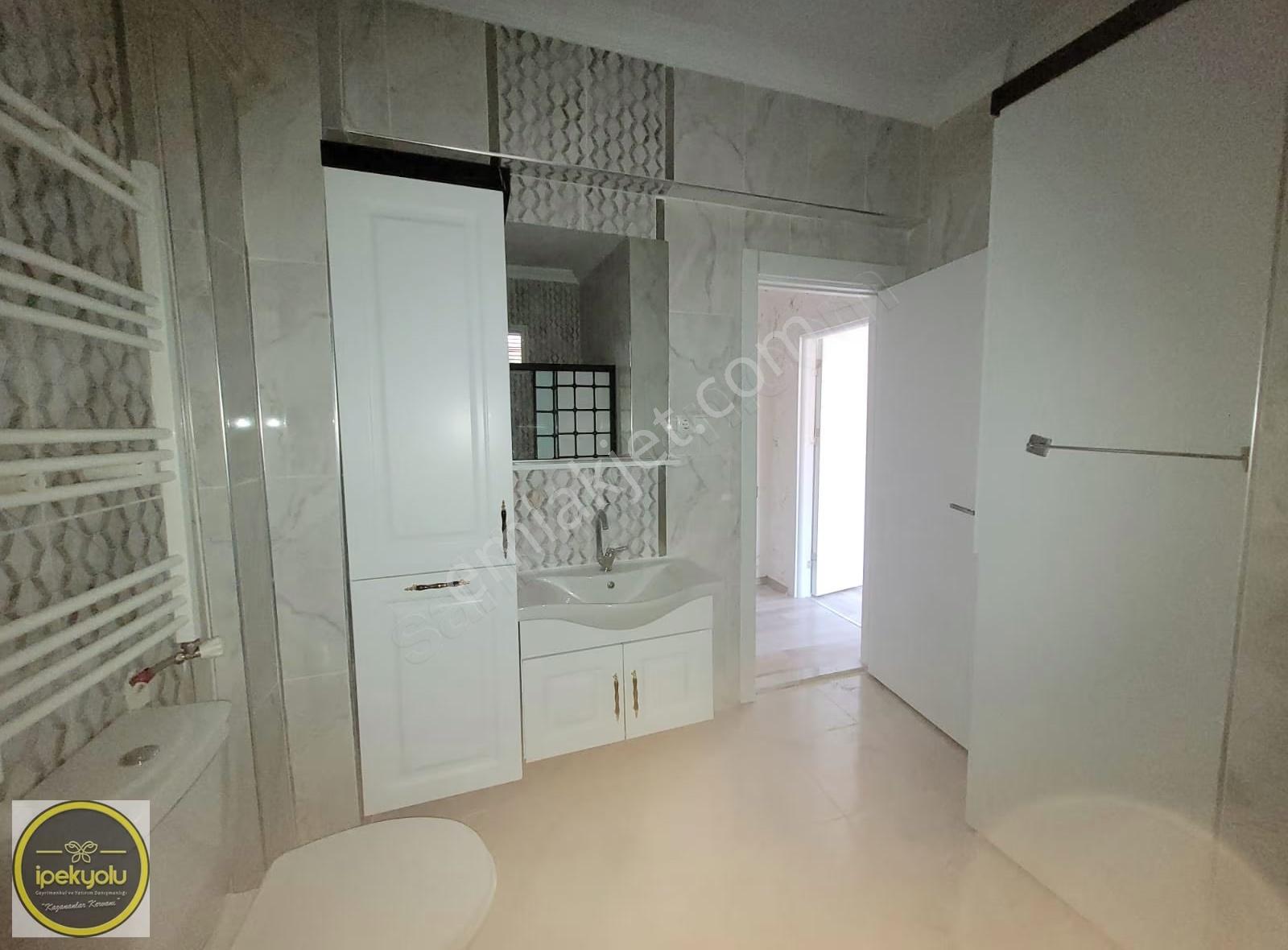 İpekyolu Gayrimenkul Hacıkara Terminal Yakını 3+1 Dubleks Daire - Görsel 22