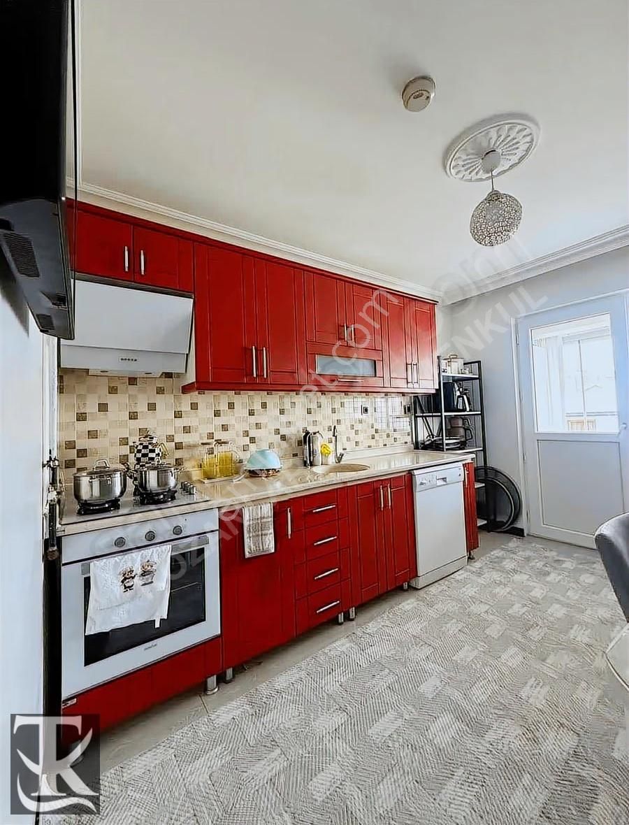 Ufuktepe Mahallesinde Satılık Manzaralı Dubleks Daire...