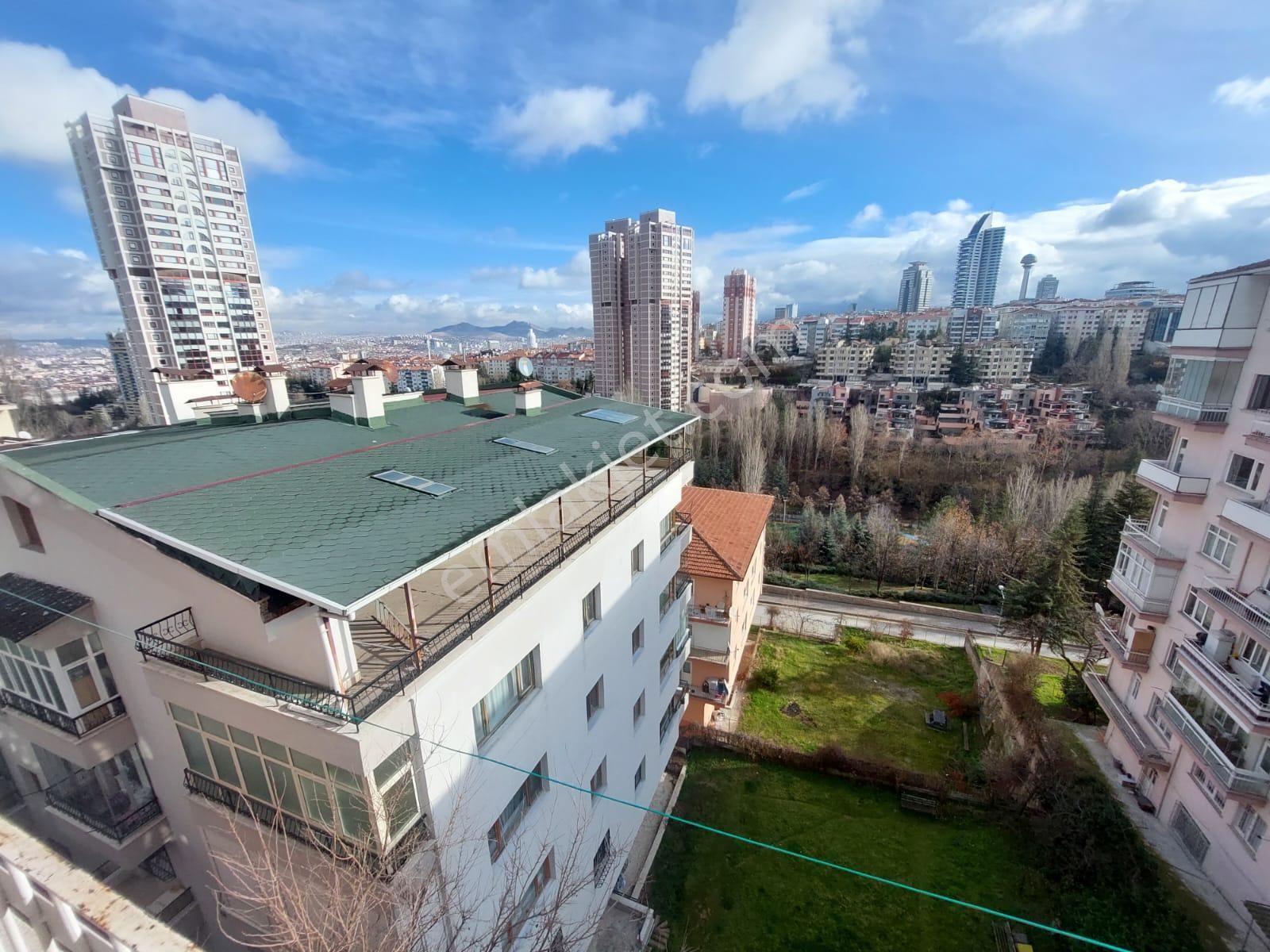 Göral Emlaktan Dikmen Caddesi Üzerinde 3+1 Ara Kat Yapılı Ön Cephe - Görsel 32