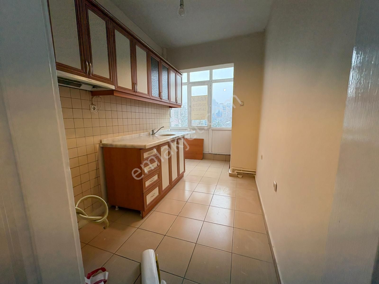 Göral Emlaktan Dikmen Caddesi Üzerinde 3+1 Ara Kat Yapılı Ön Cephe - Görsel 15