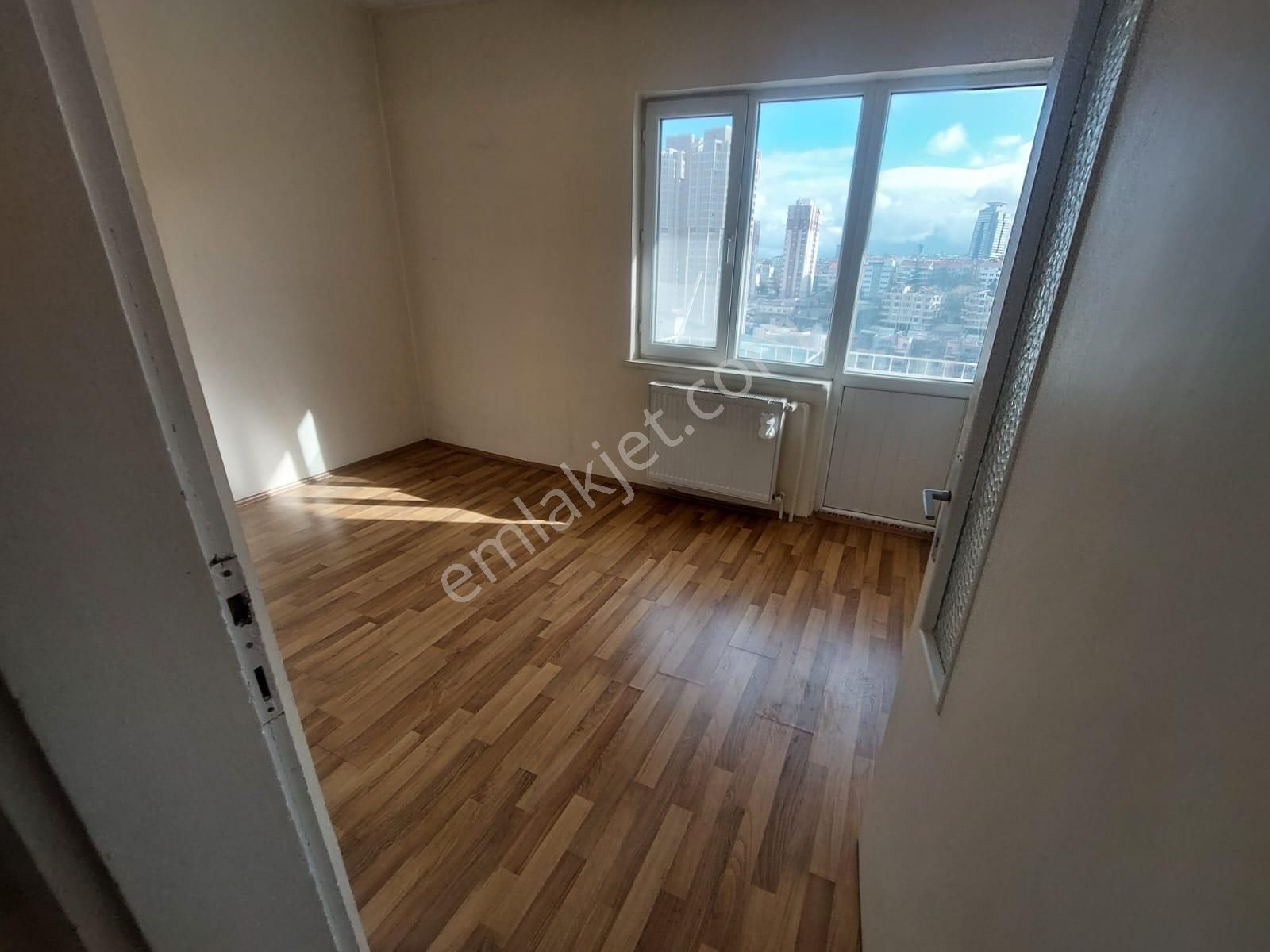 Göral Emlaktan Dikmen Caddesi Üzerinde 3+1 Ara Kat Yapılı Ön Cephe - Görsel 2