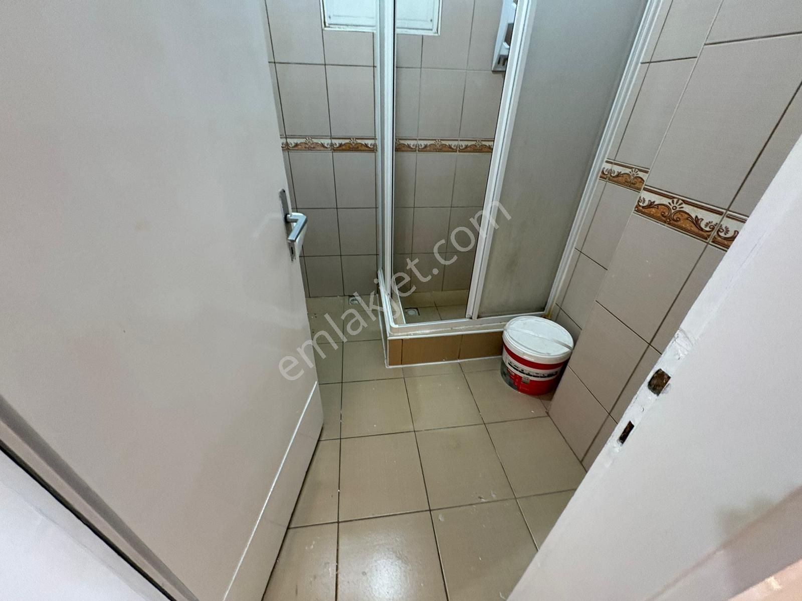 Göral Emlaktan Dikmen Caddesi Üzerinde 3+1 Ara Kat Yapılı Ön Cephe - Görsel 24